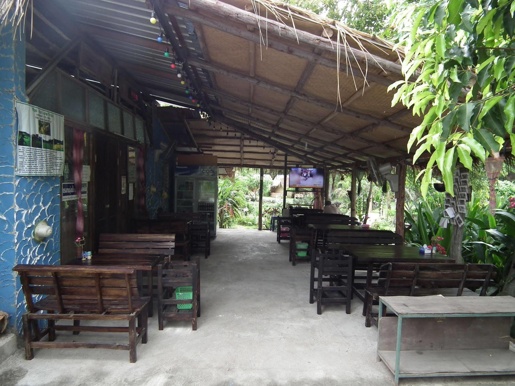 Resort Bamboo Hut *