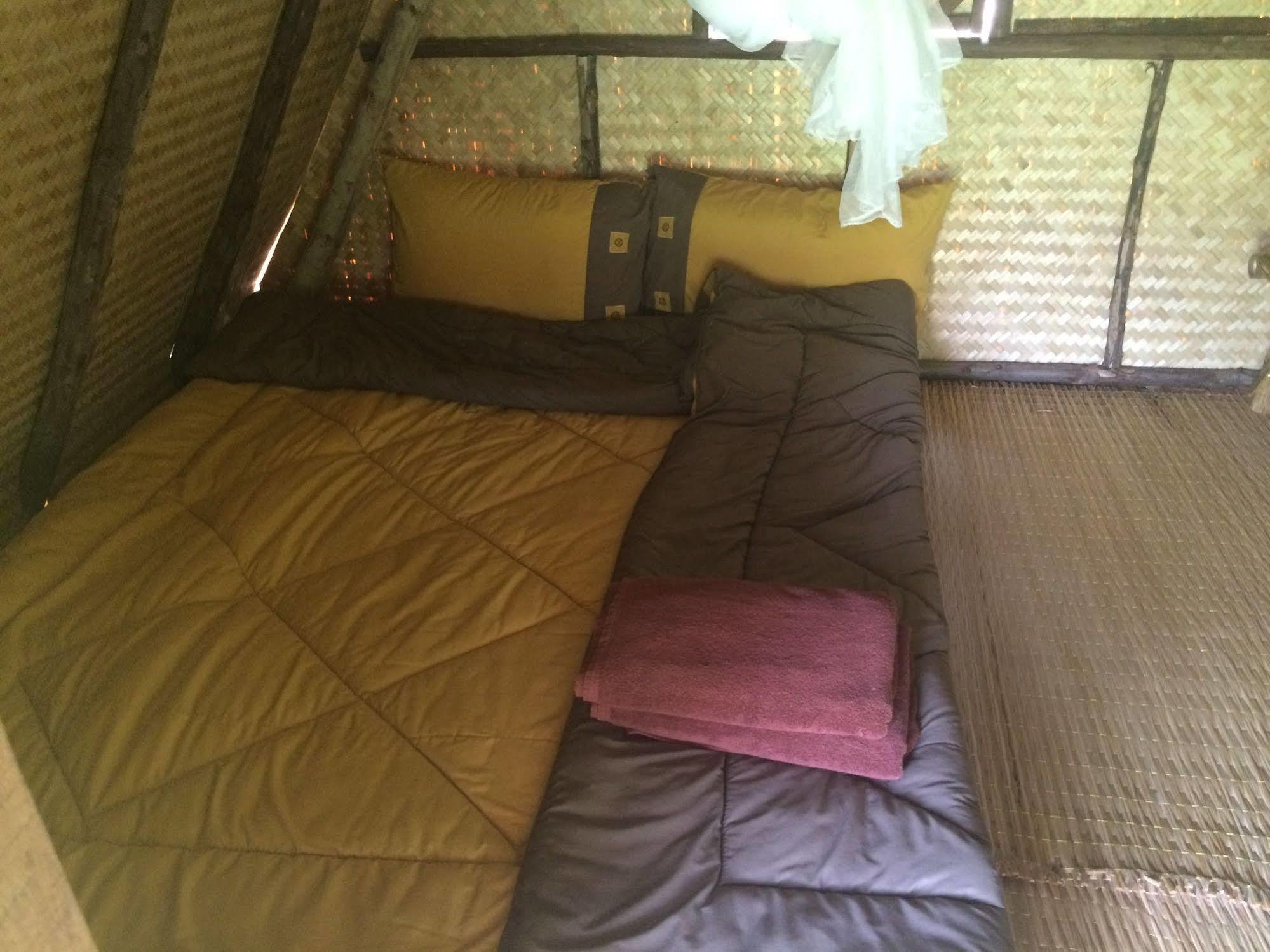 Resort Bamboo Hut *
