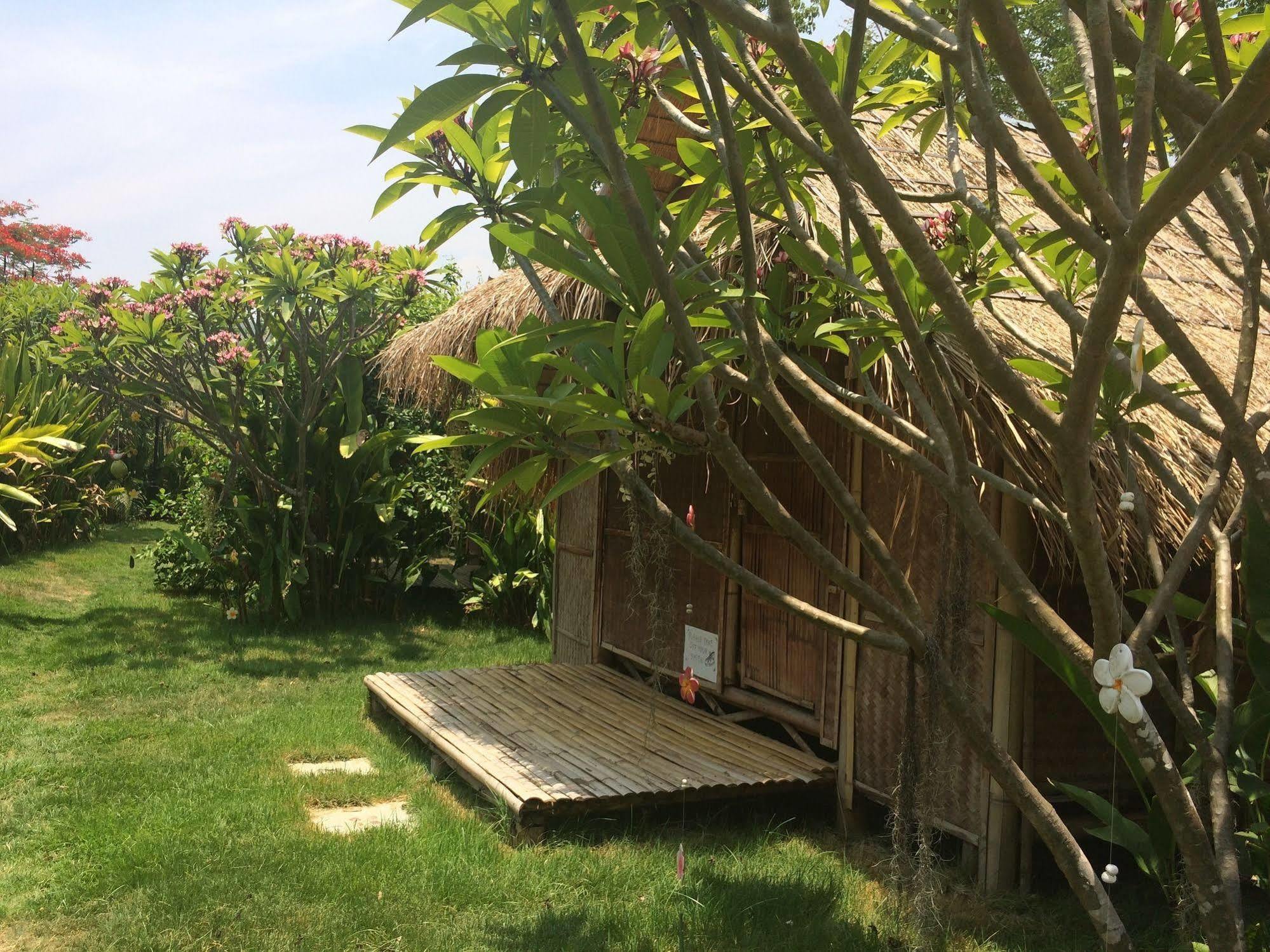 Bamboo Hut Resort