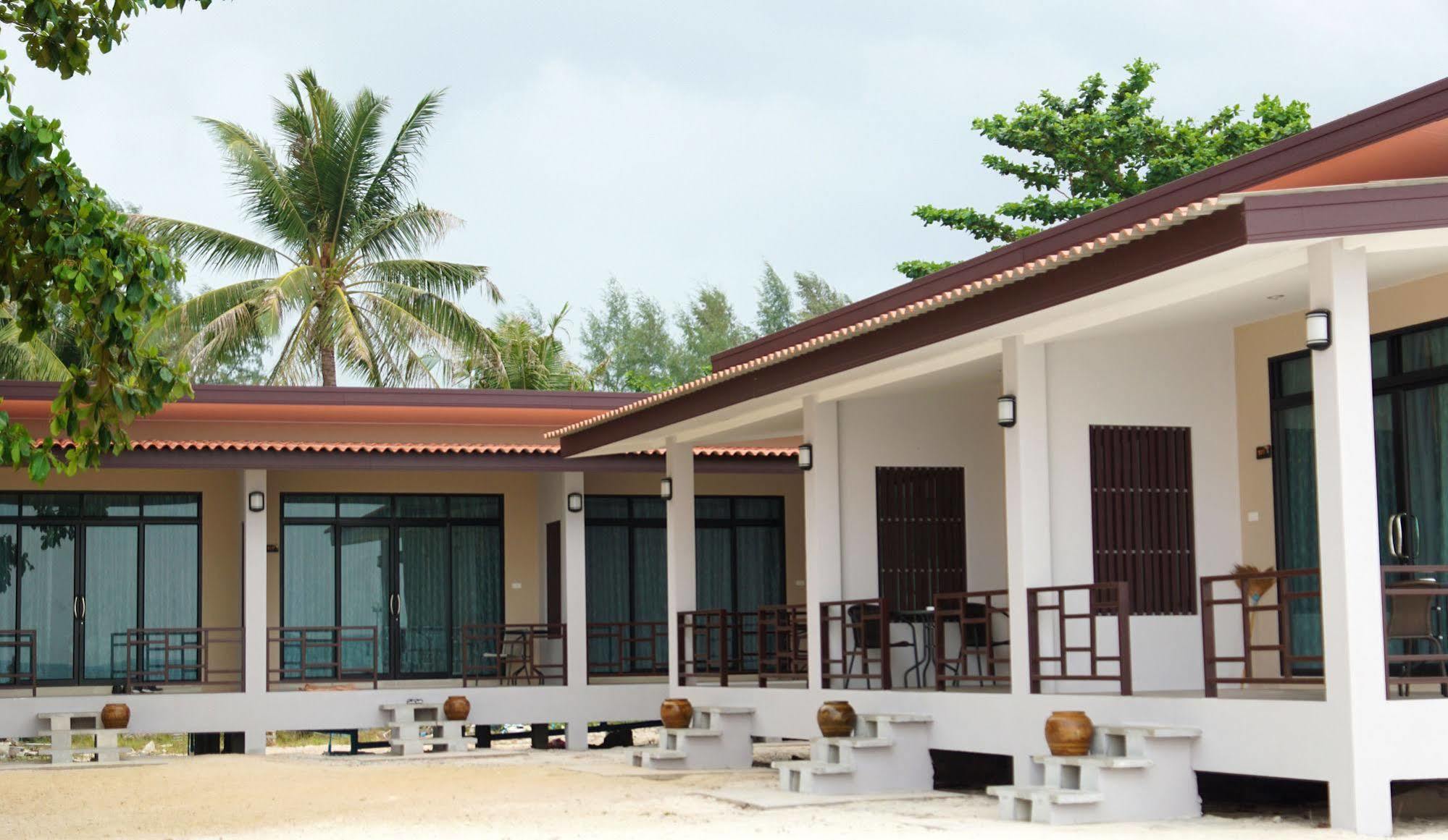 Laemson Ko Pha Ngan