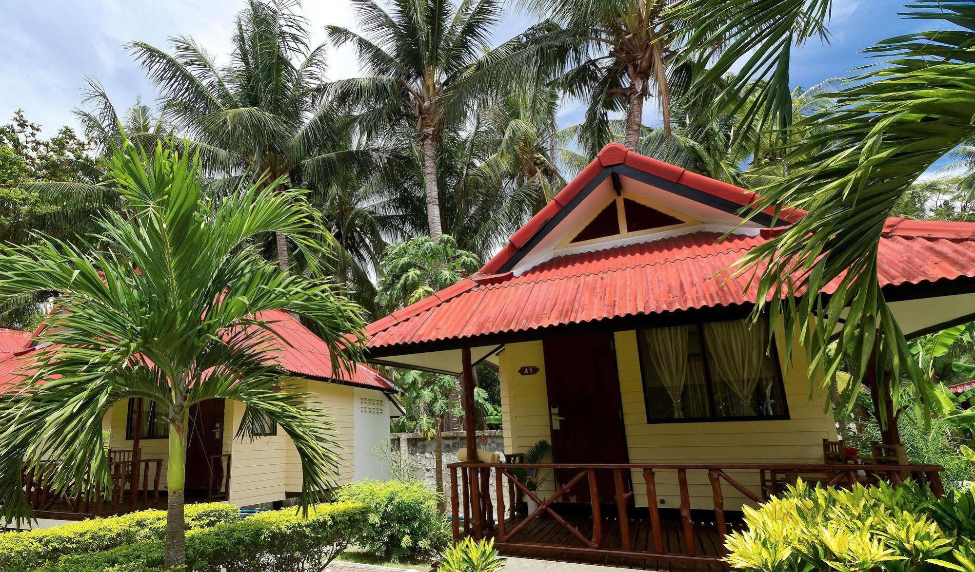 Resort Longbay 3*