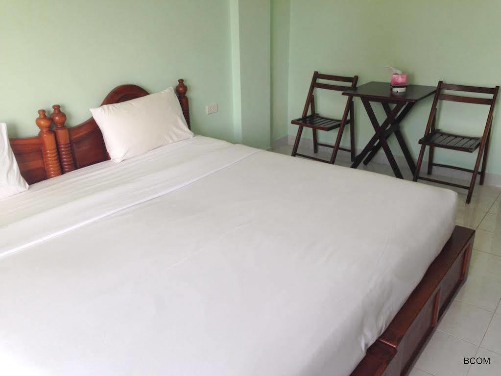 Hotel Ptk Chaweng (Koh Samui)