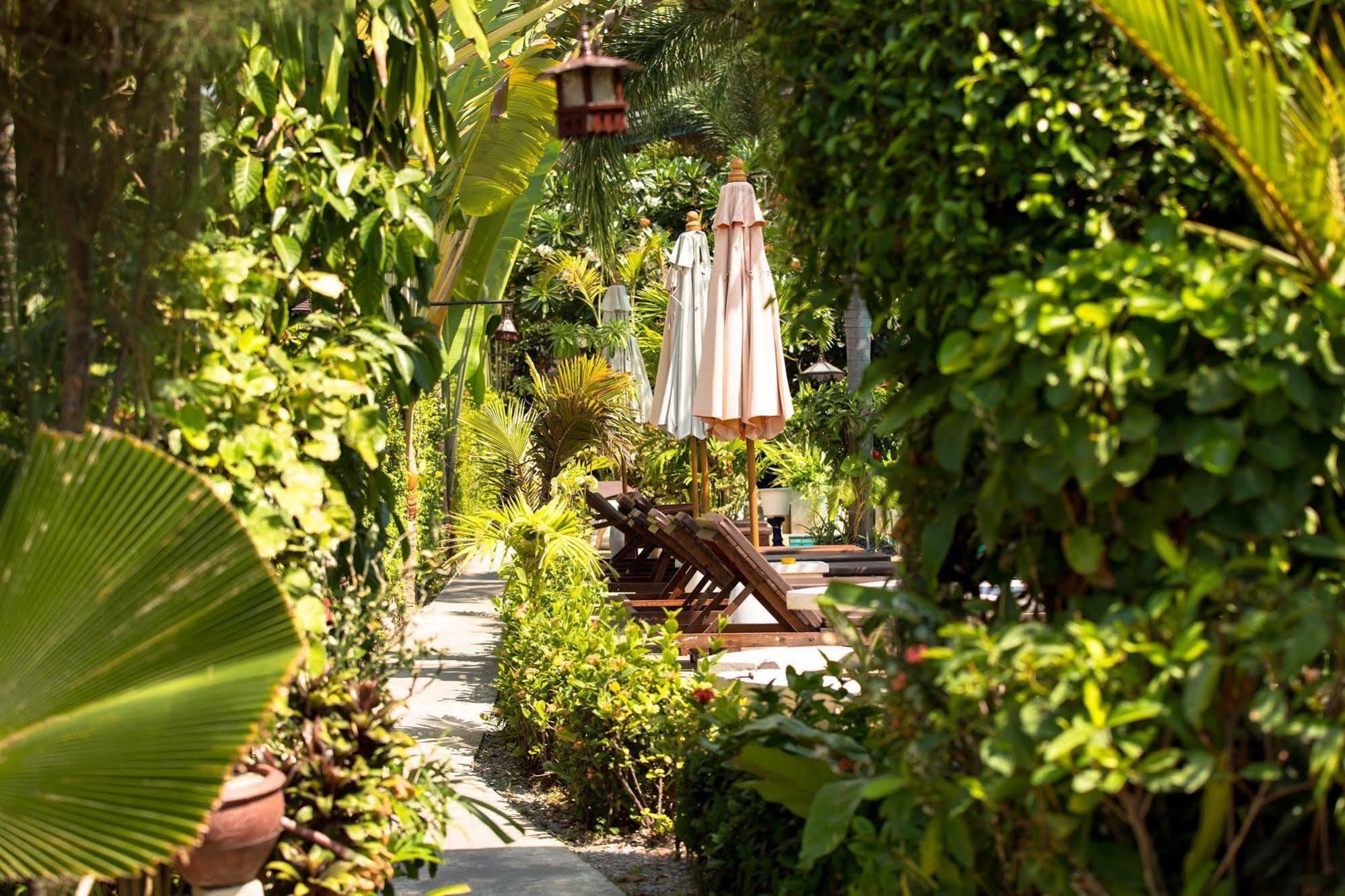 Resort Aumpai Luxury 3*