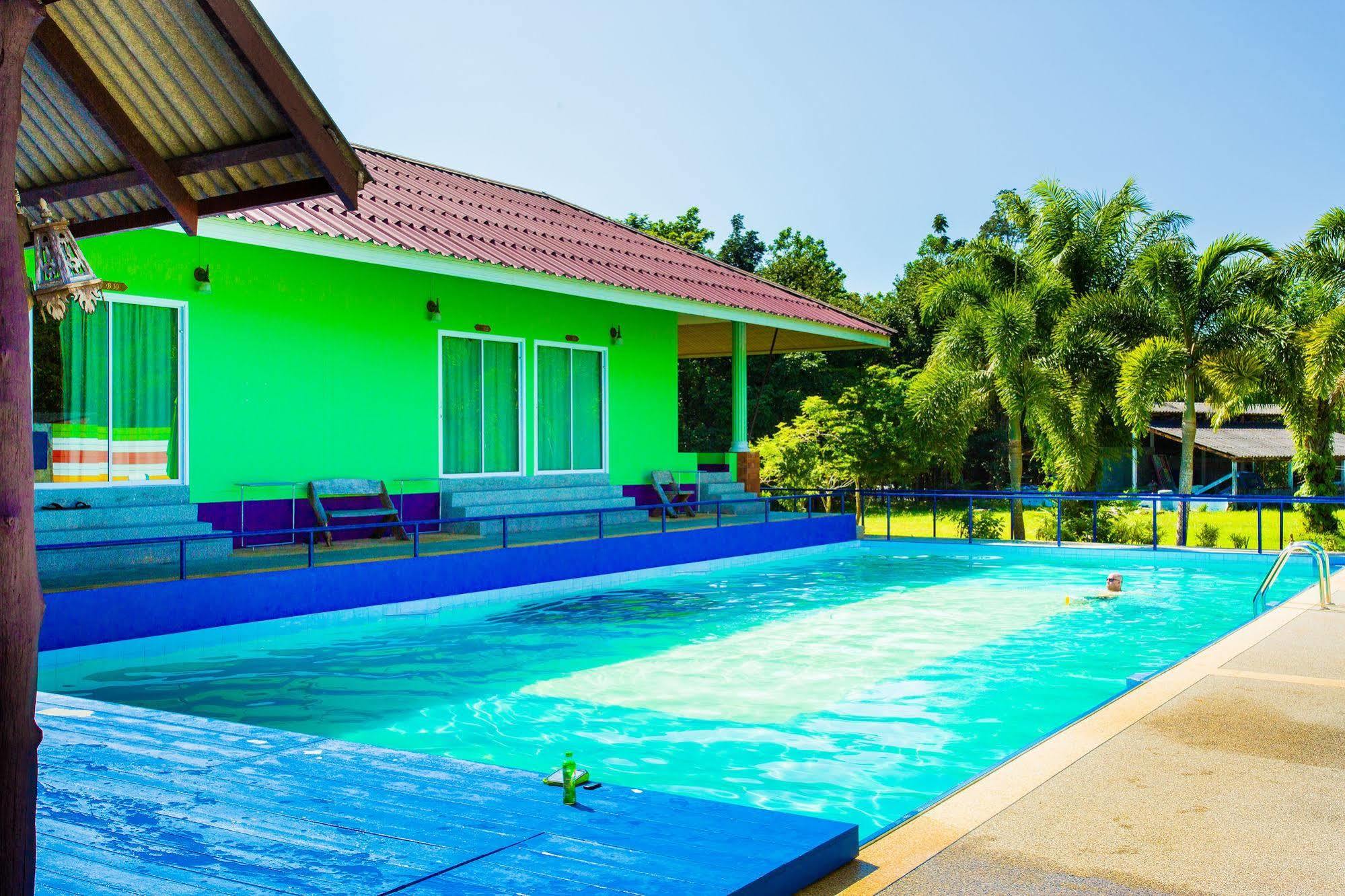Hotel Tropical Delight Krabi
