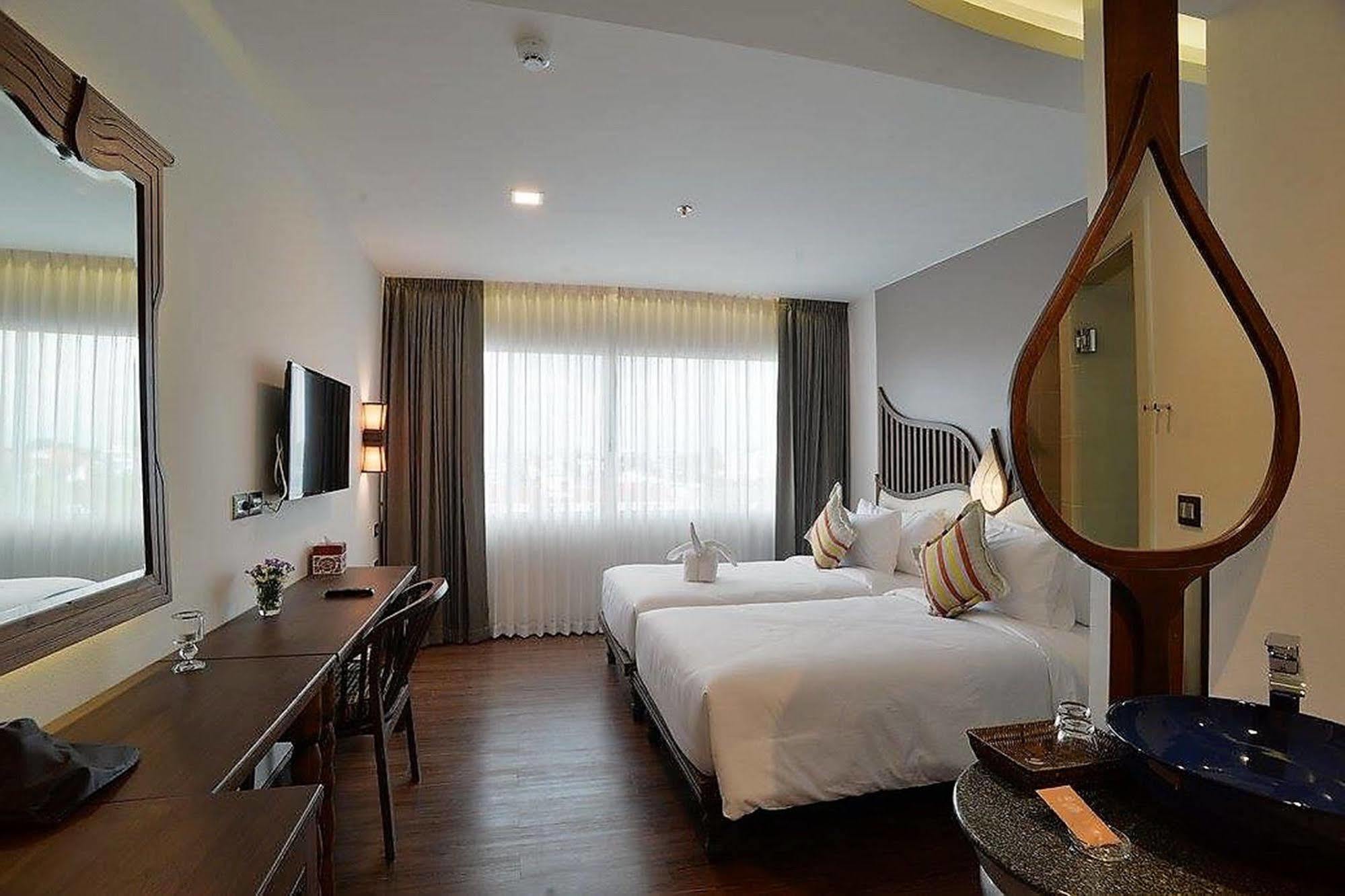 Hotel Baisirimaya