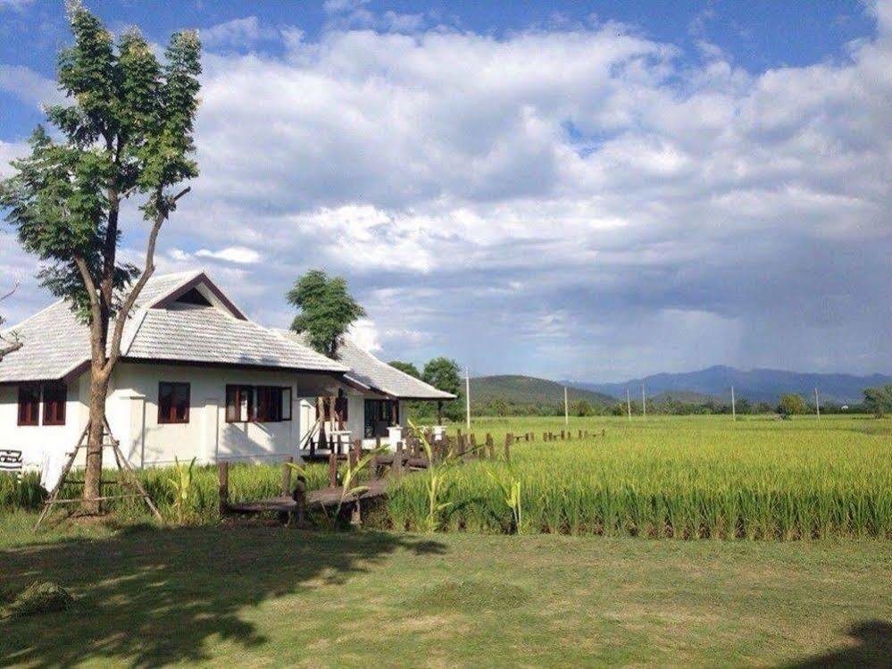 Guest house Ban Na Loam 3*