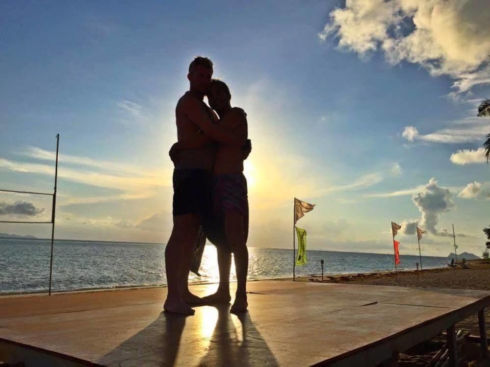 Infinity Club & Koh Phangan Hostel