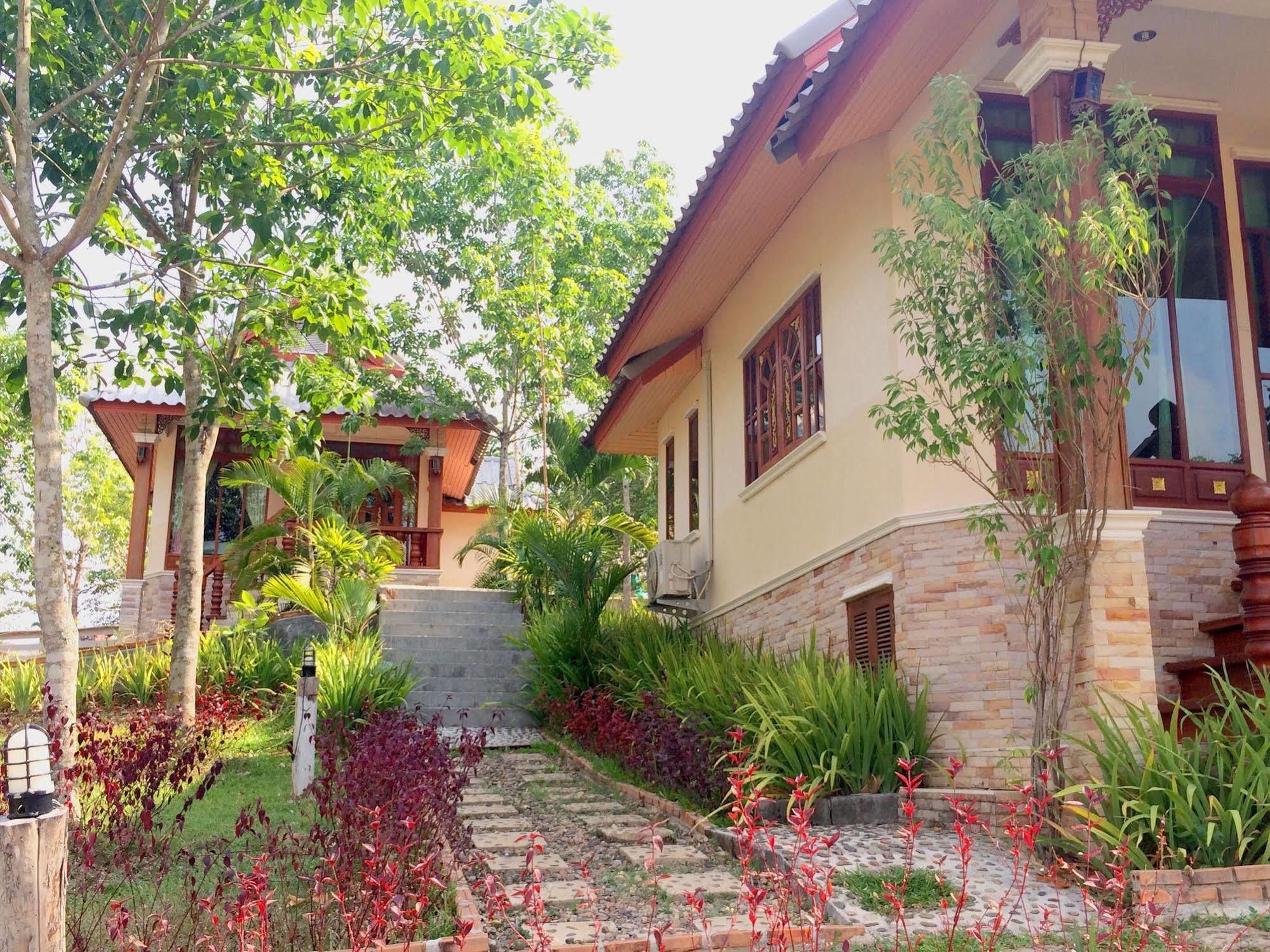 Mont Goei Resort 3*