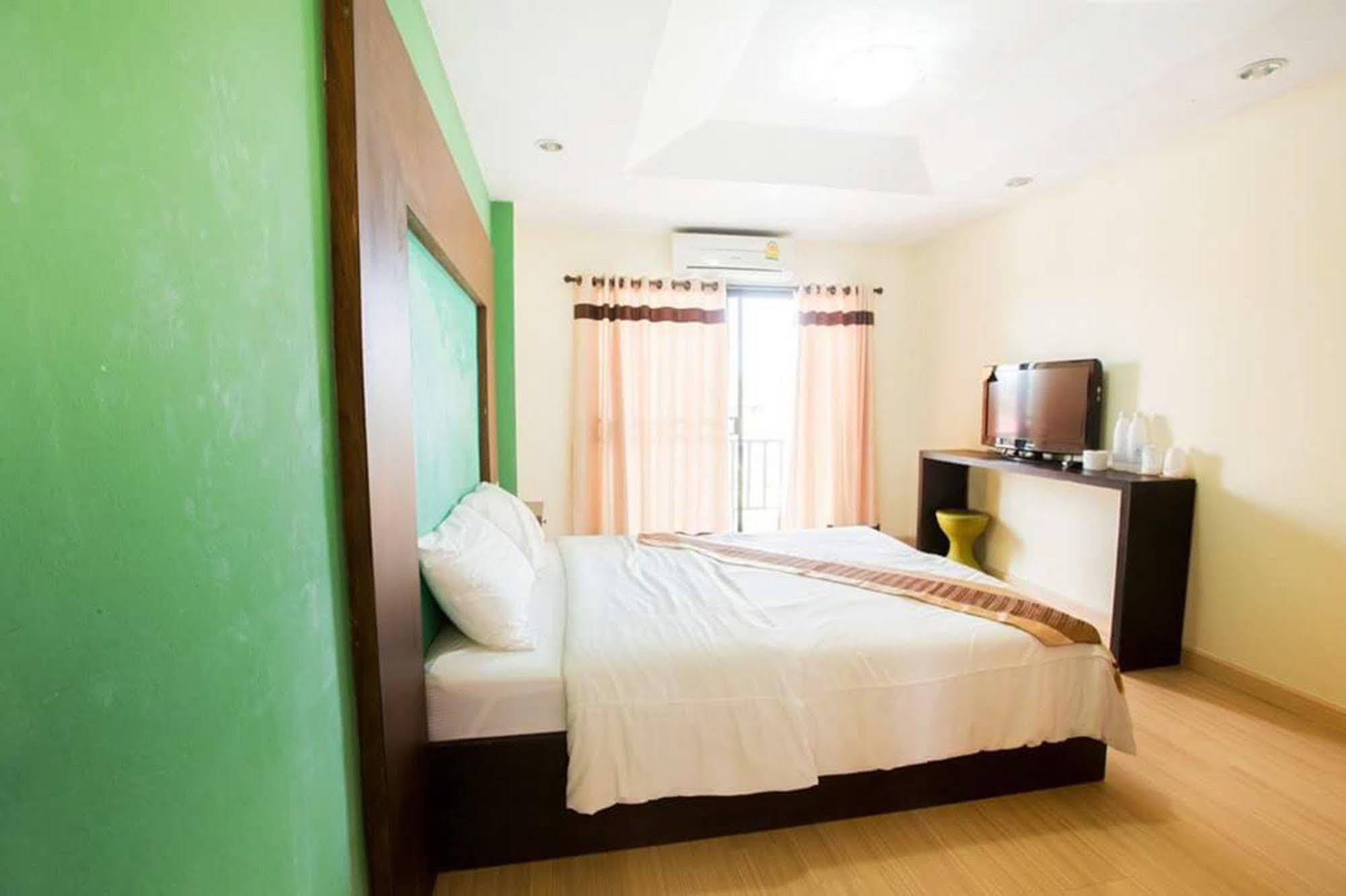 Lk House Chiang Mai