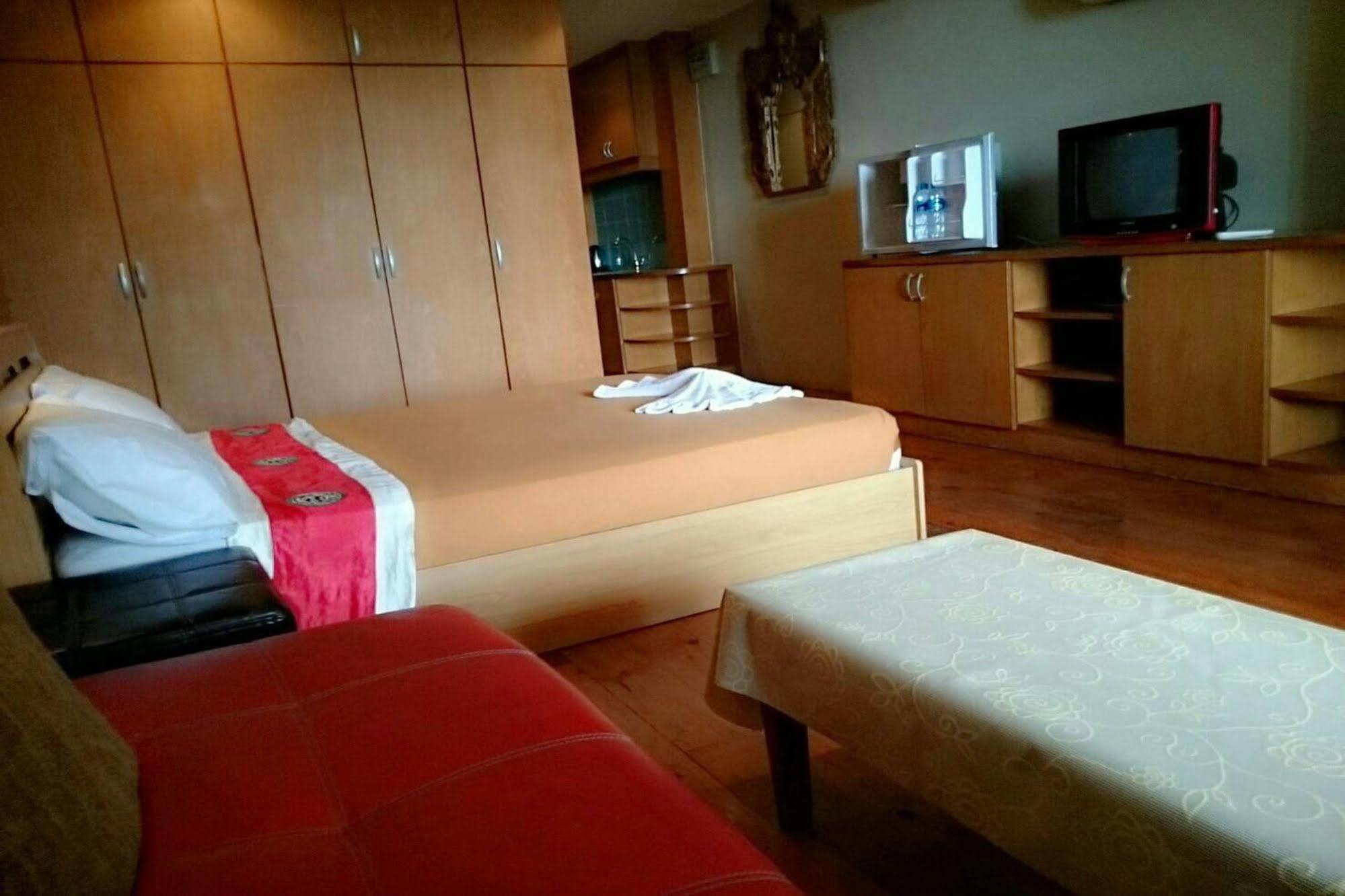 Beachspot And Restaurant (adults Only) Hotel
