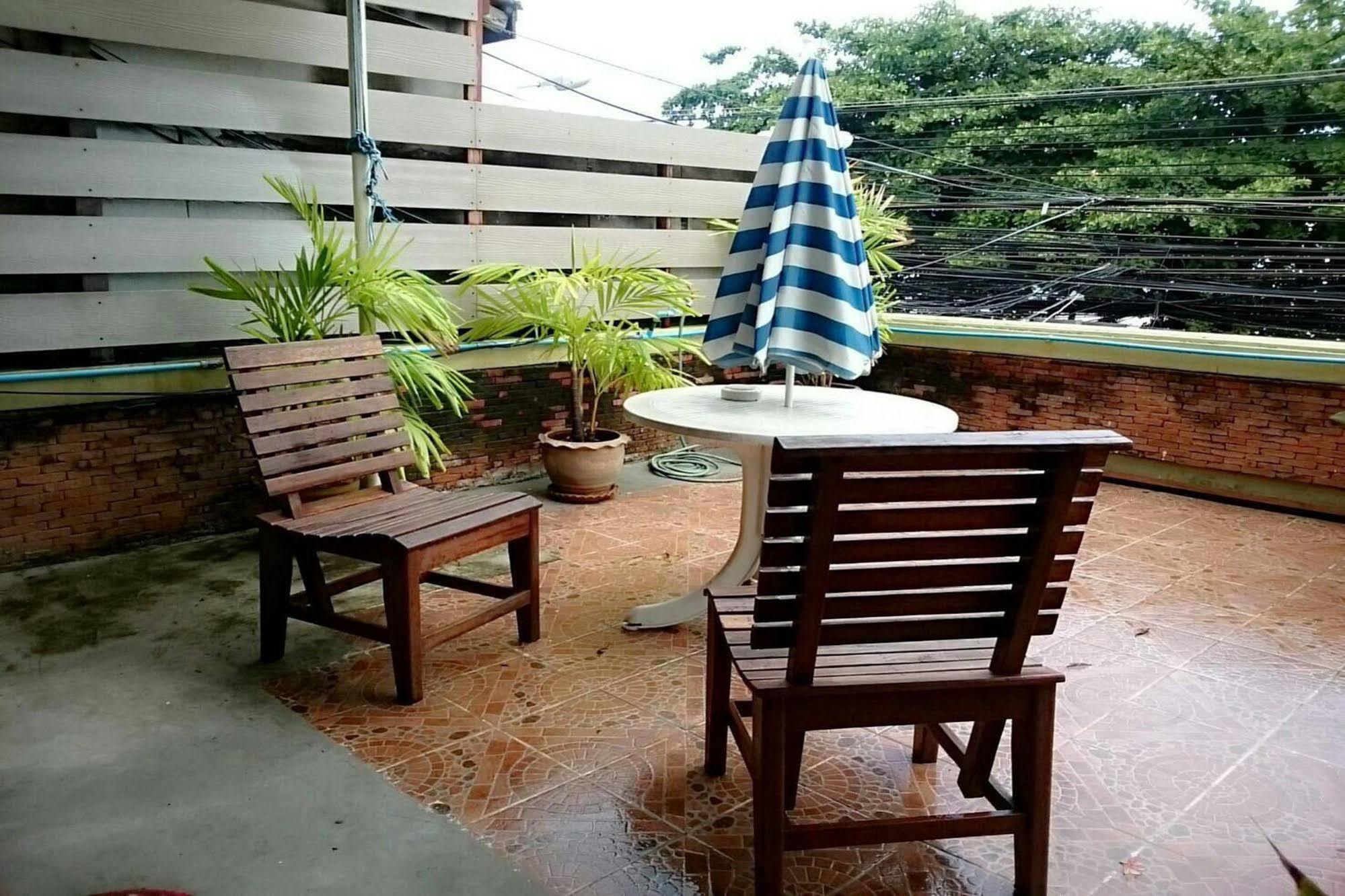 Beachspot And Restaurant (adults Only)