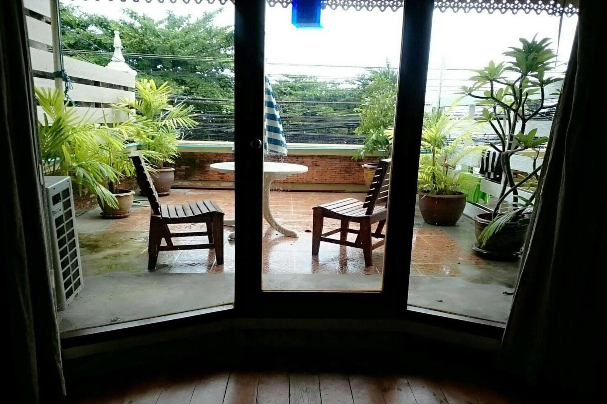 Beachspot And Restaurant (adults Only) Hotel
