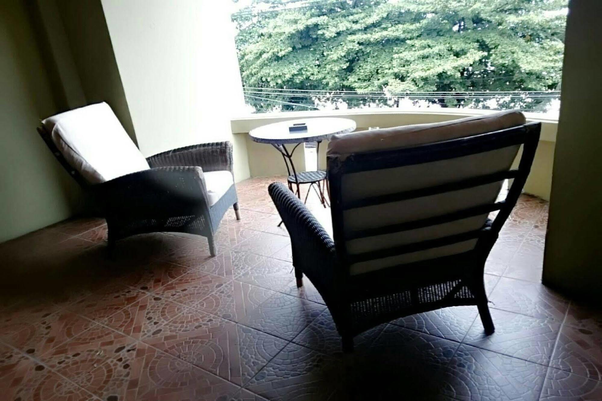 Beachspot And Restaurant (adults Only) 2*