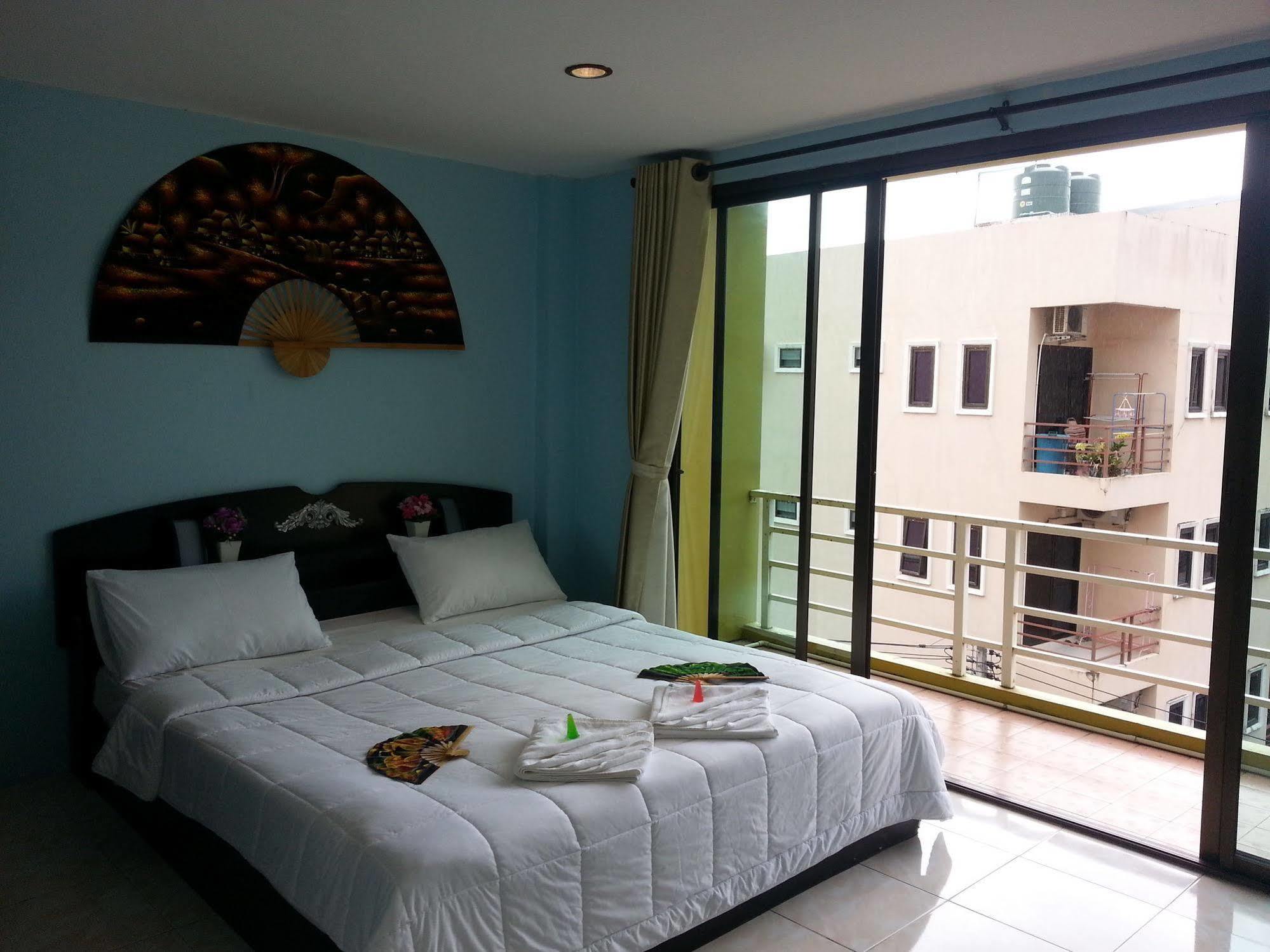 Dreams & 2* Patong