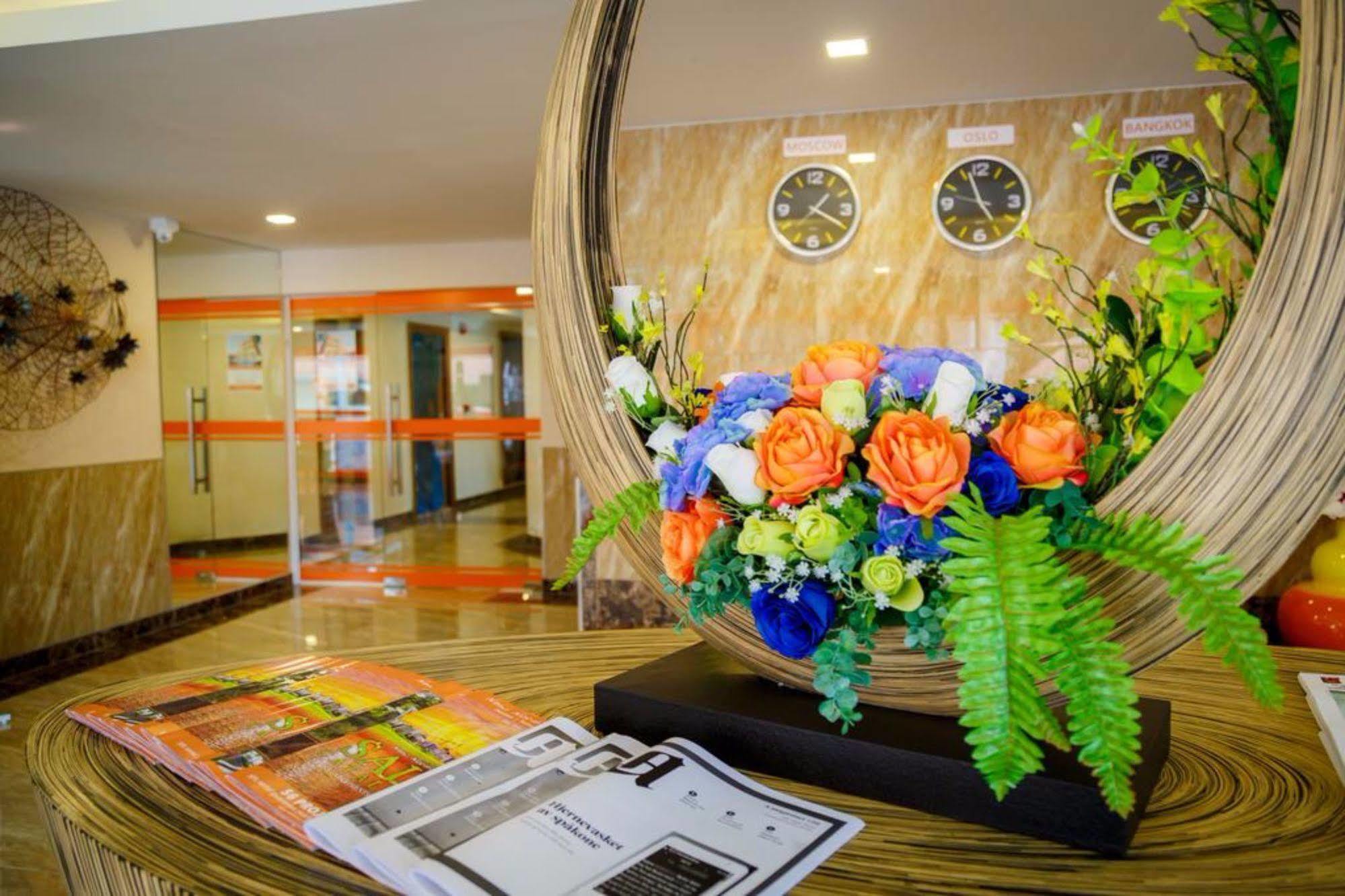 C-View Boutique Condominium By Mr.Butler Apartment *