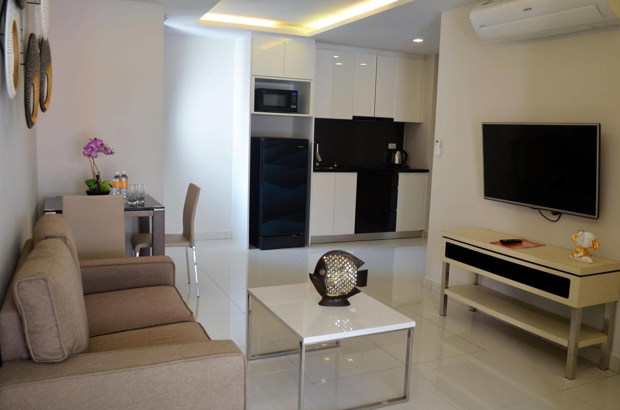 C-View Boutique Condominium By Mr.Butler