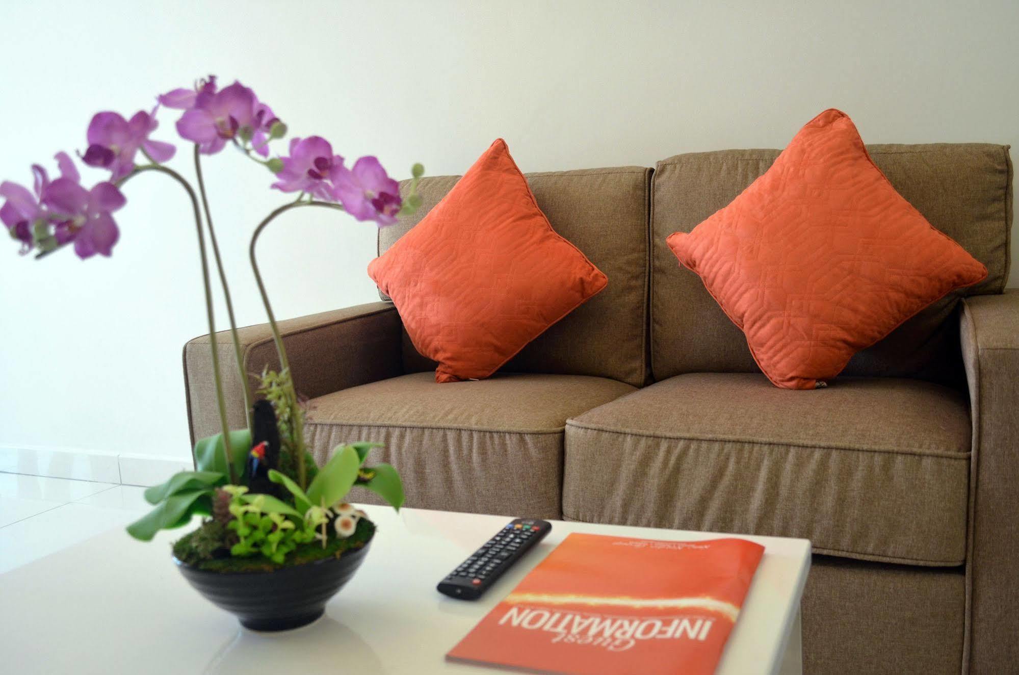 Apartment C-View Boutique Condominium By Mr.Butler *