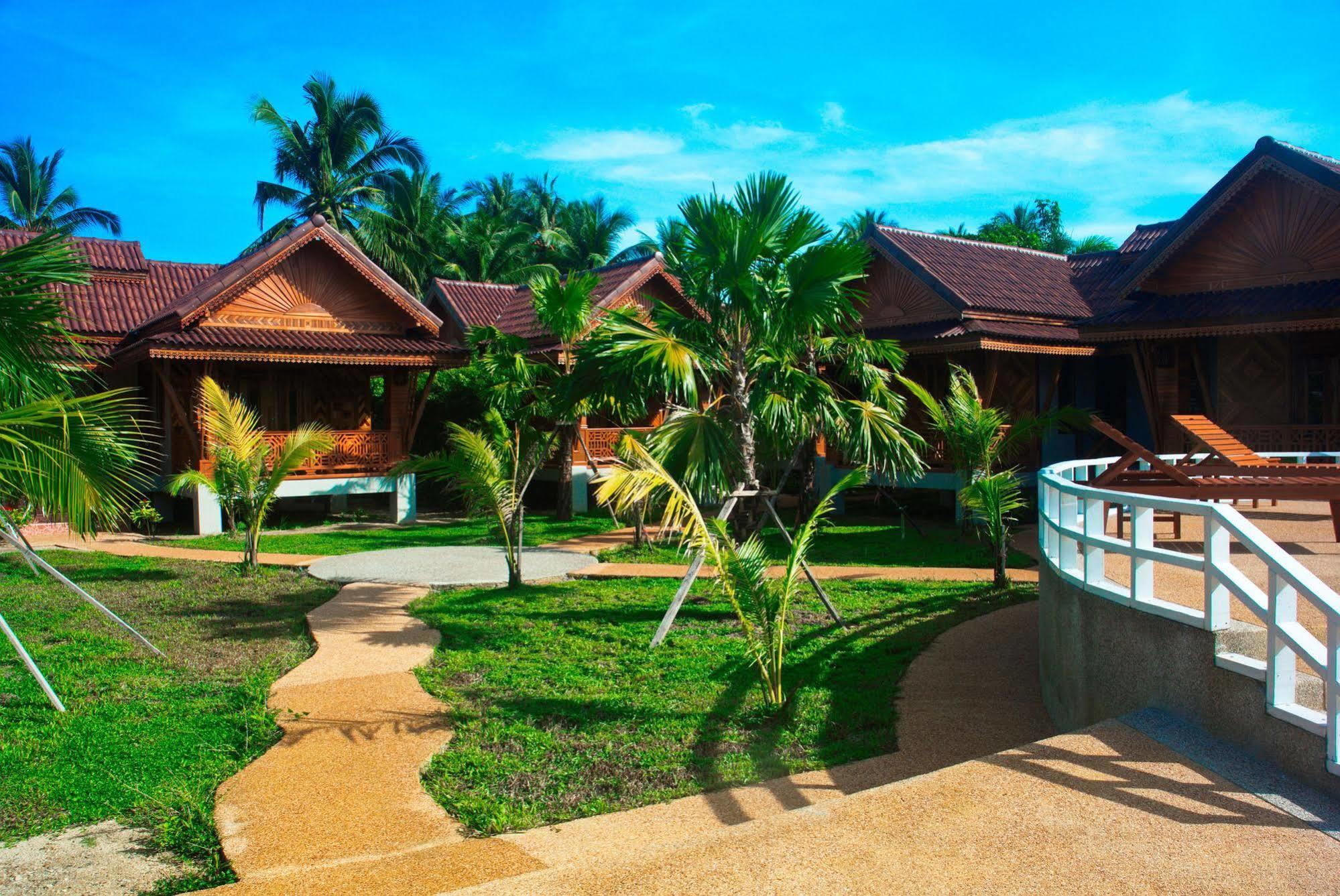 Sangsawan Palace Khaolak