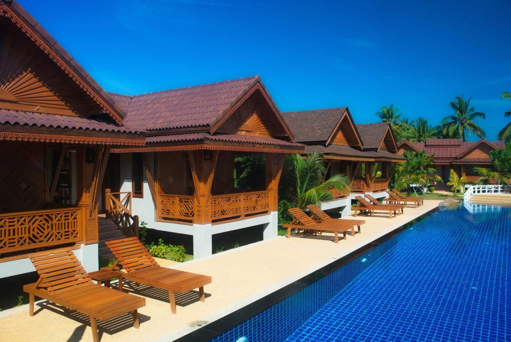 Hotel Sangsawan Palace Khaolak Khao Lak