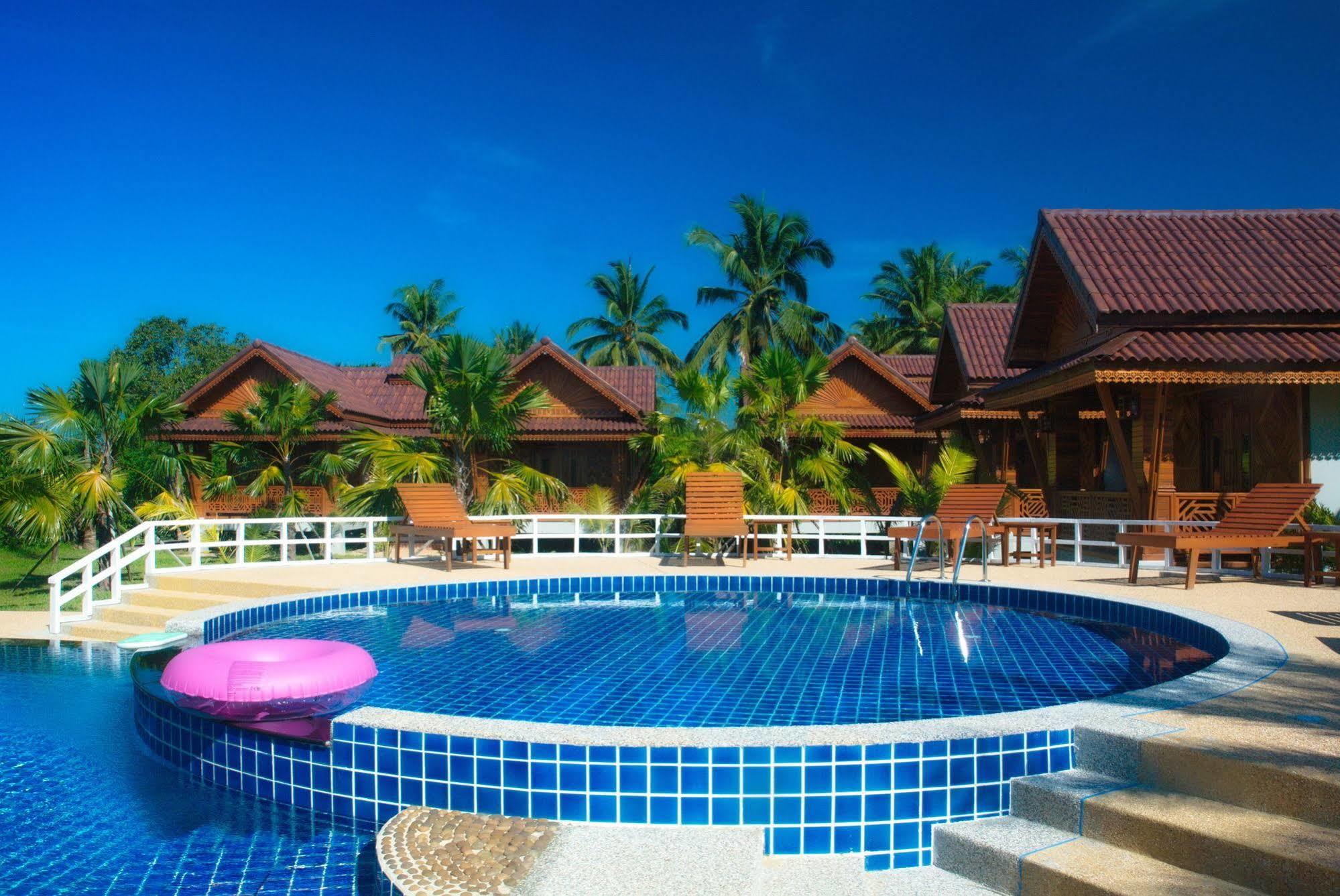 Sangsawan Palace Khaolak