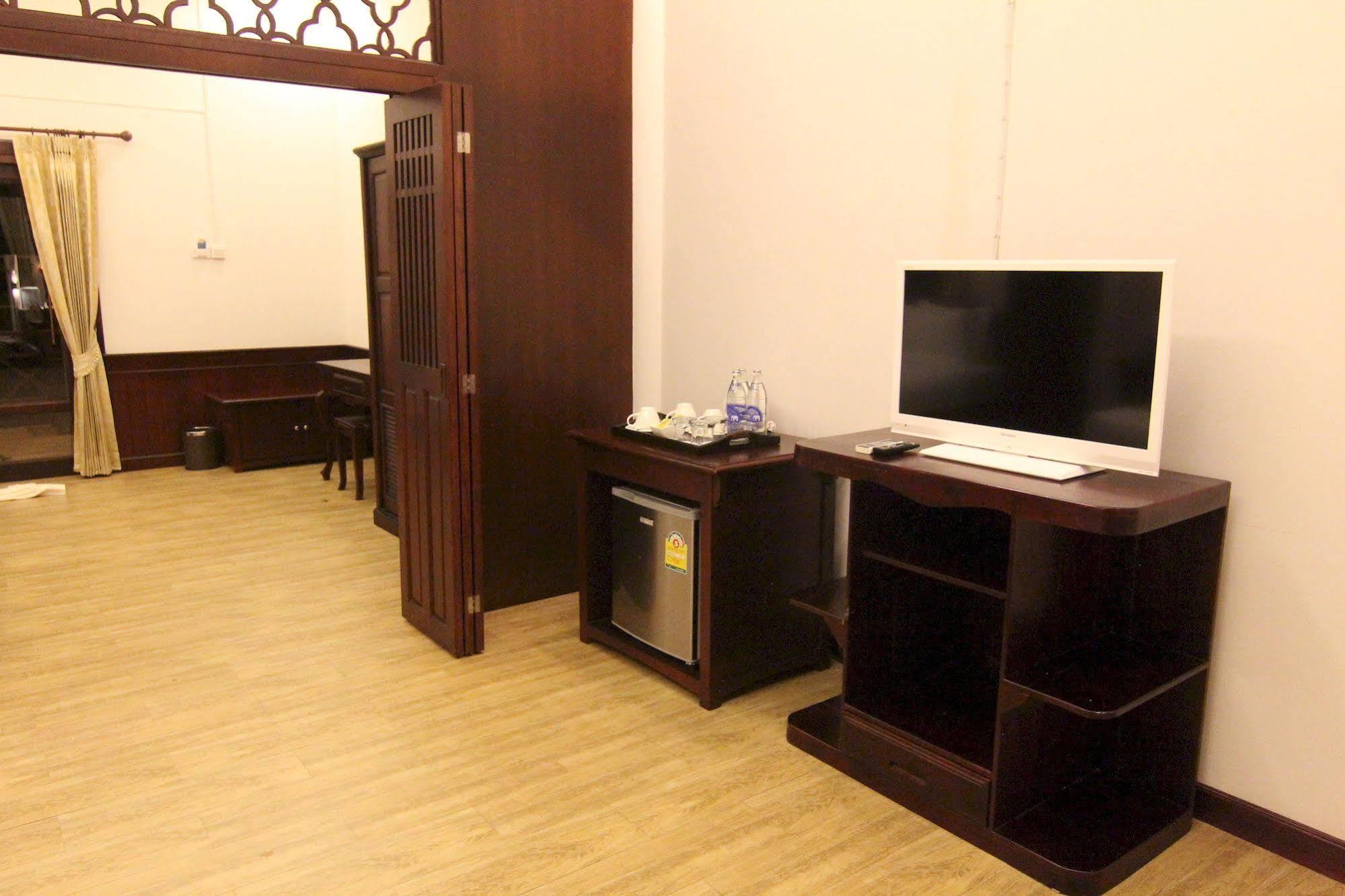 Bhu Tarn & 4* Koh Chang