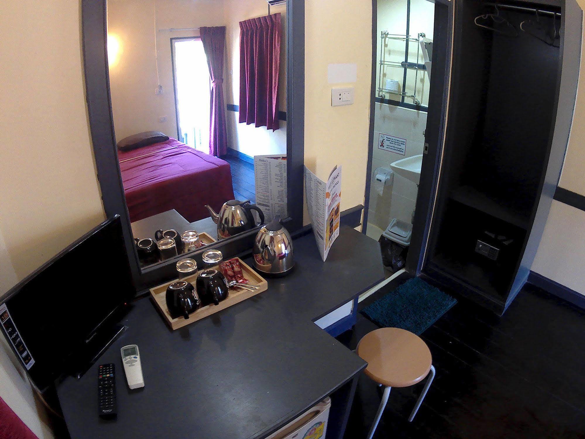 The White Elephant 3* Koh Chang