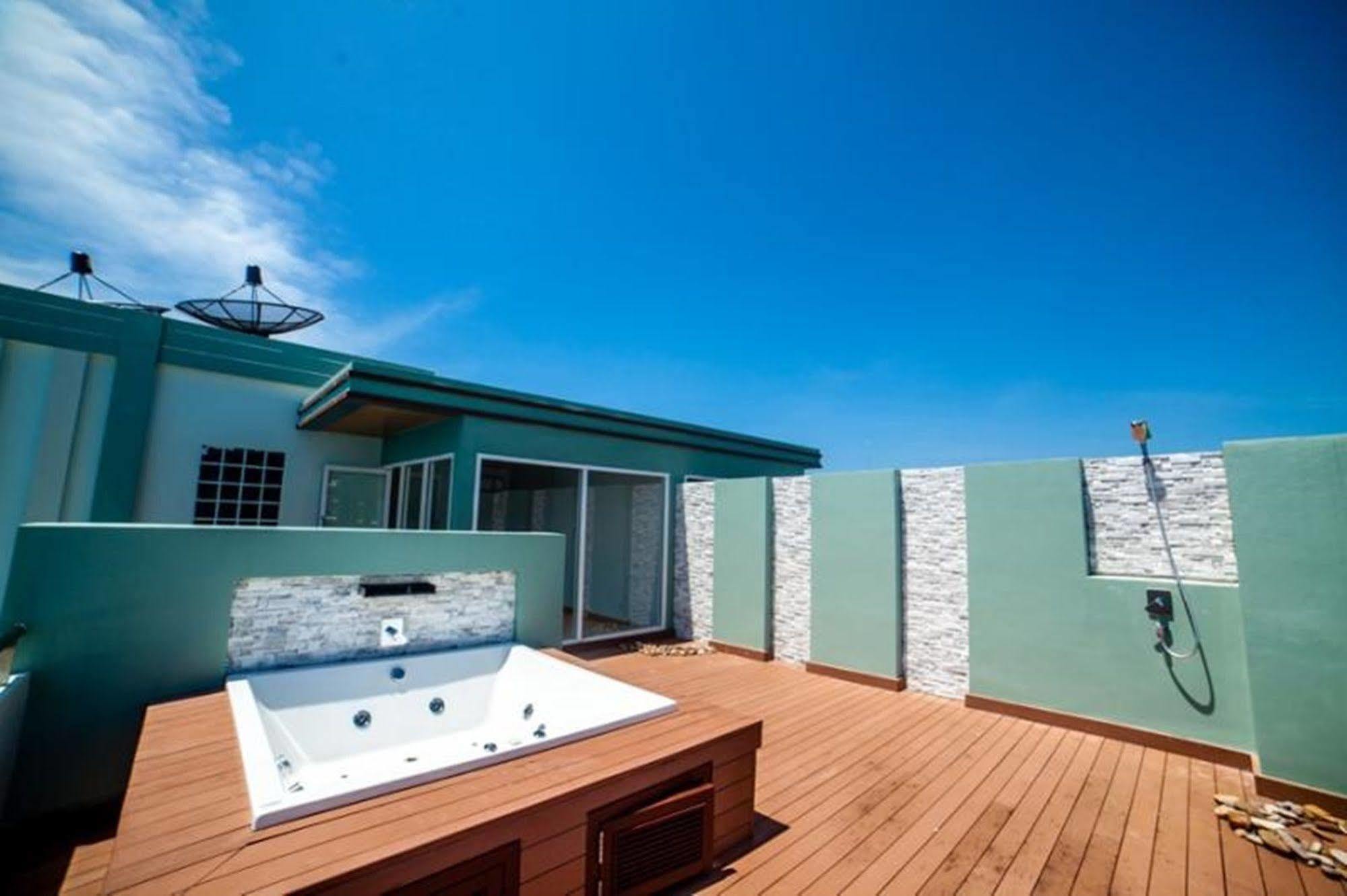 Harbour View Hotel-sha Extra 4* Phi Phi Don