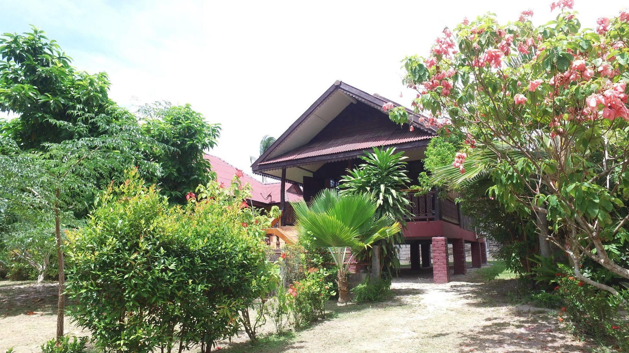 Aliyah Garden House Baan Tai