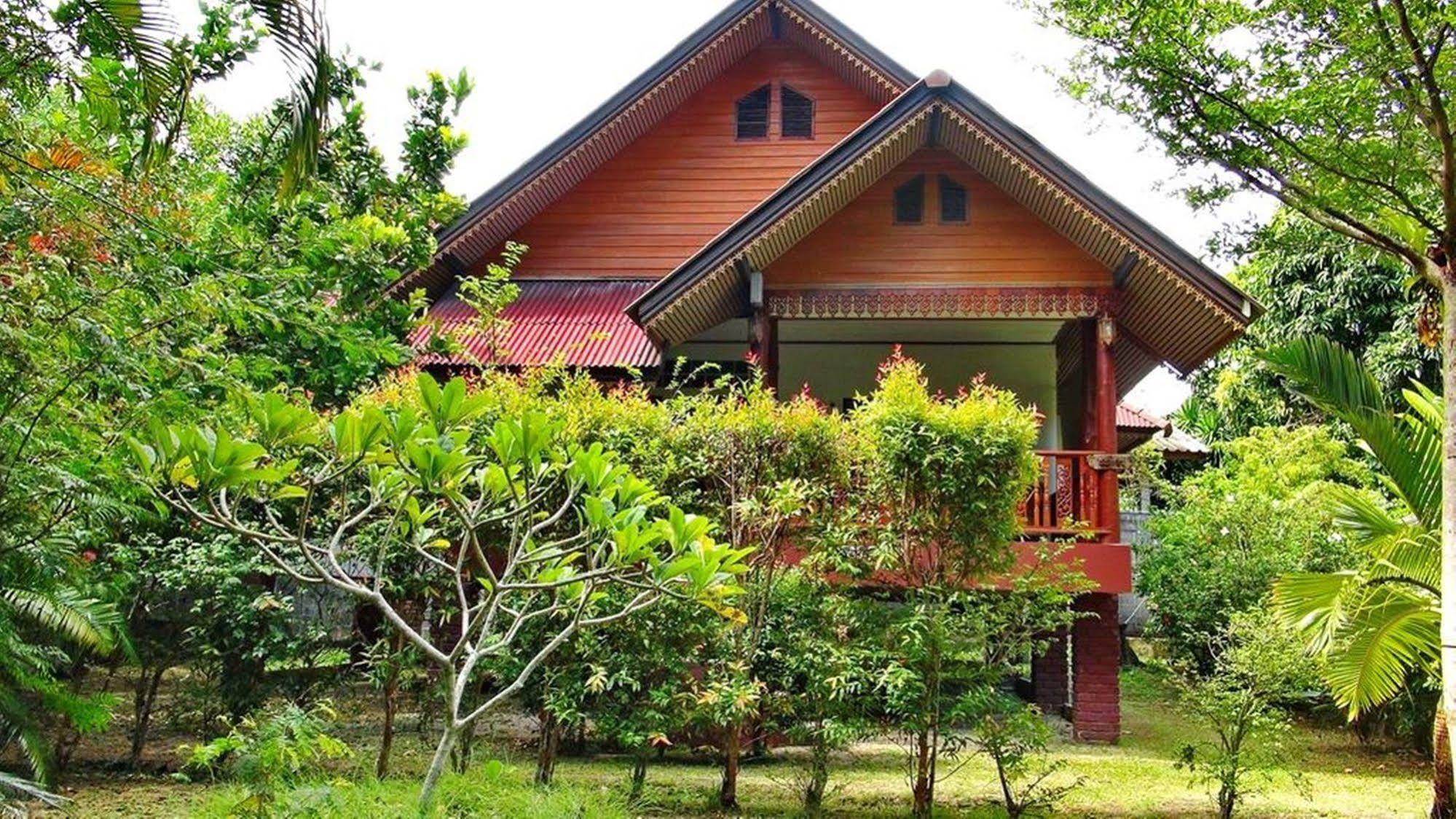 Aliyah Garden House *