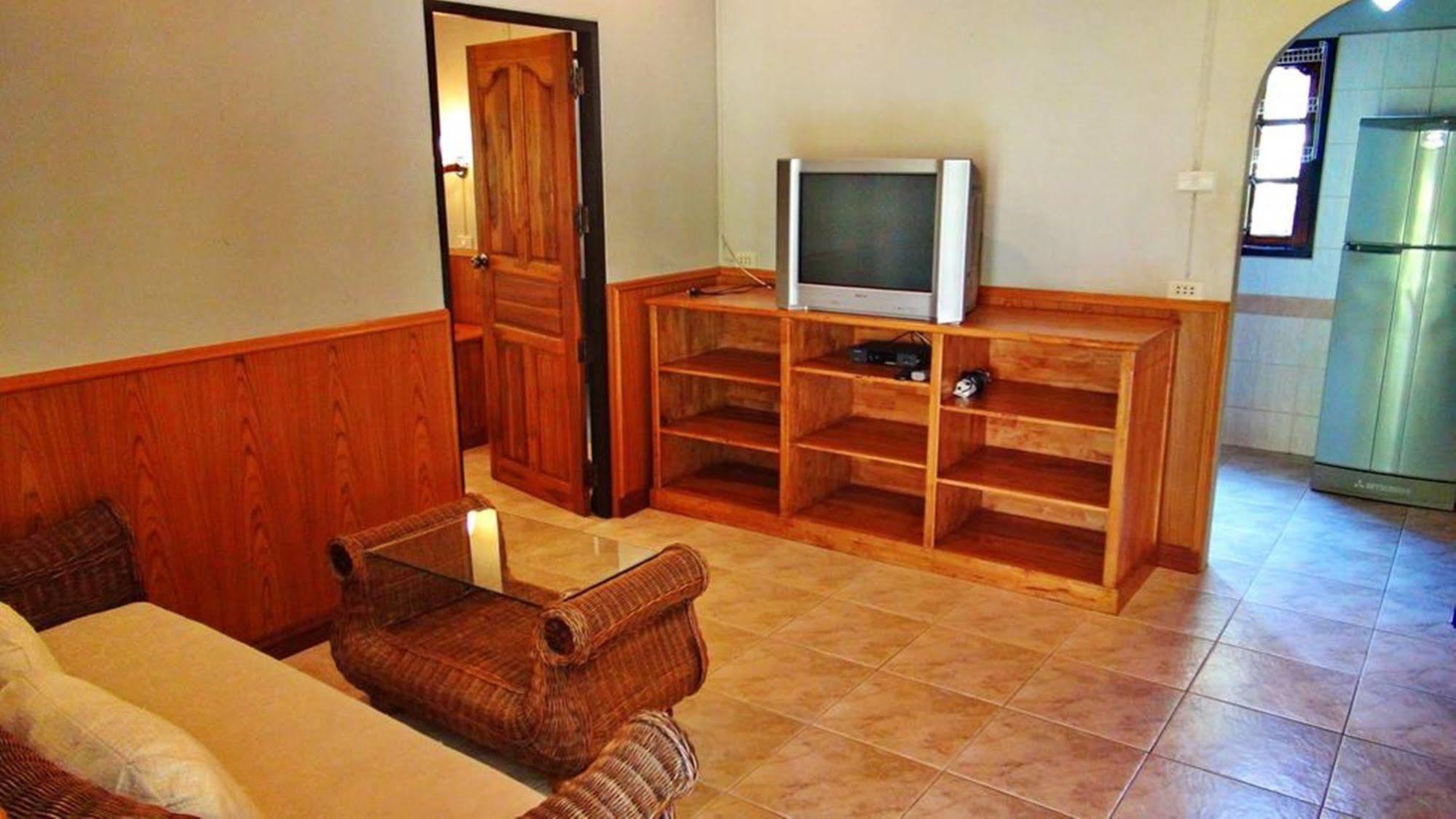 Aliyah Garden House *