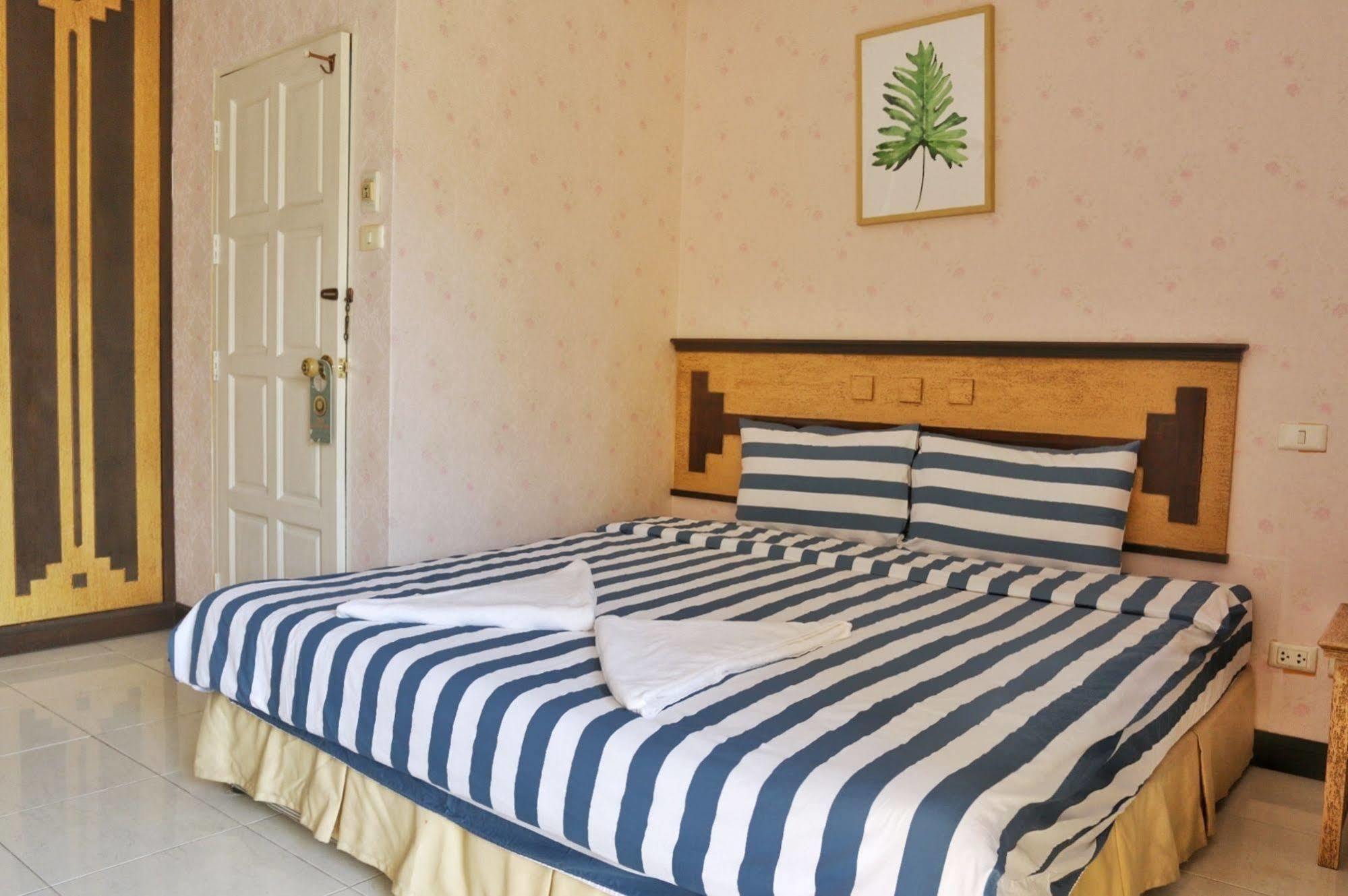 The Galiness International Backpacker Hostel Phuket Patong