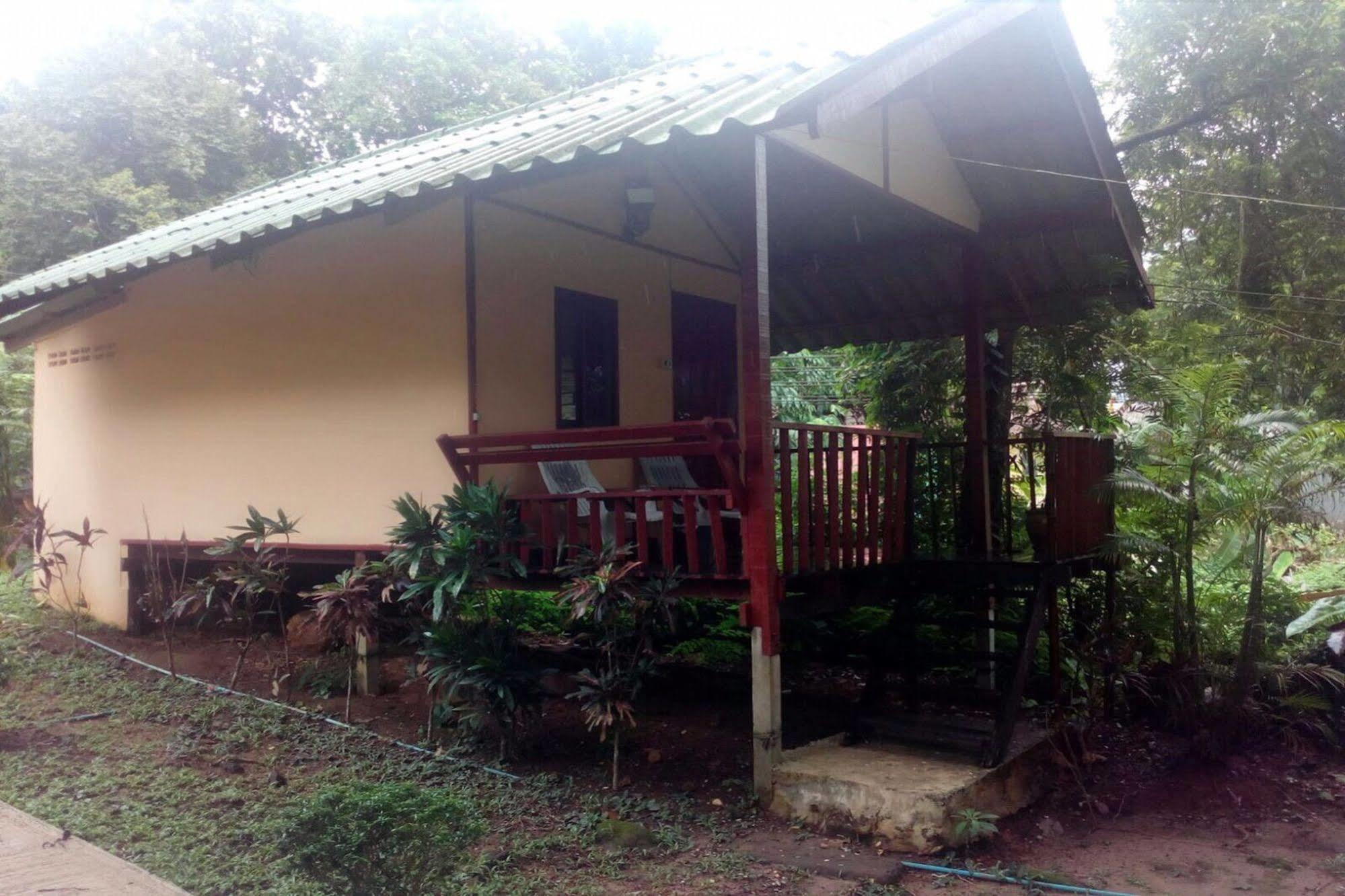 Resort Cocoon 3*