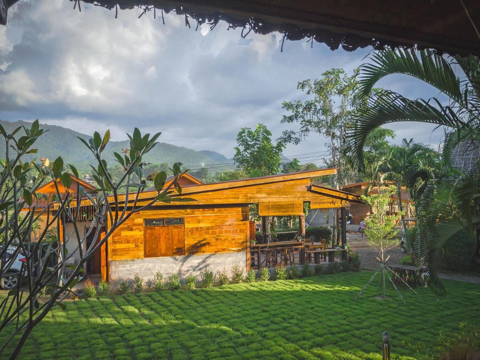 Homey Resort