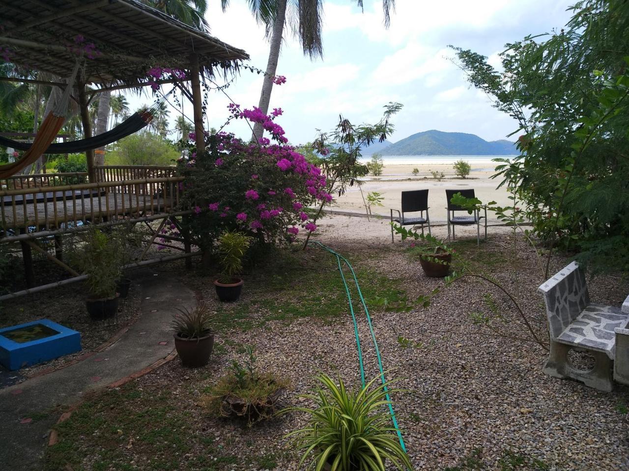 Right On The Beach House Taling Ngam (Koh Samui)