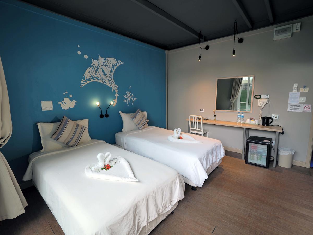 Hotel The Beacha Club Phi Phi Don