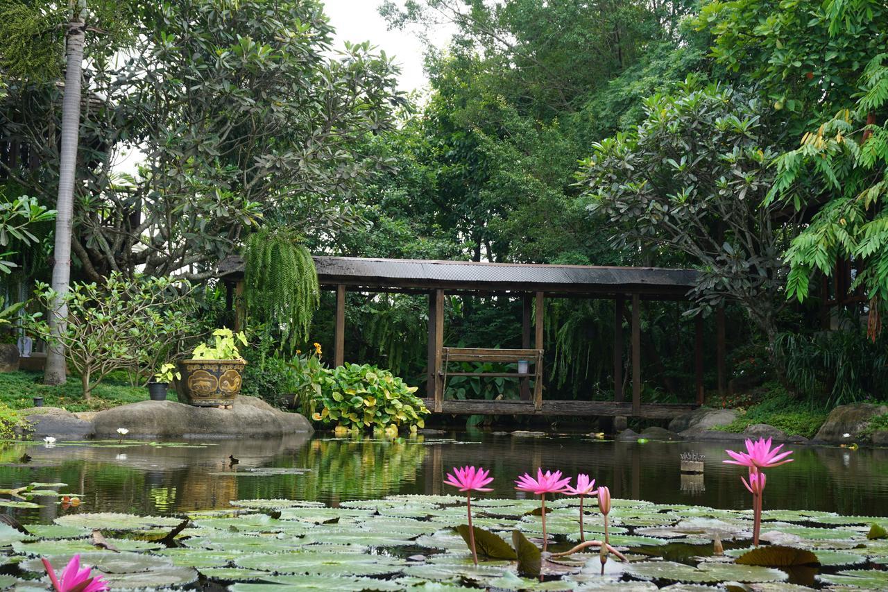 Baansuwanburi - บ้านสุวรรณบุรี Resort