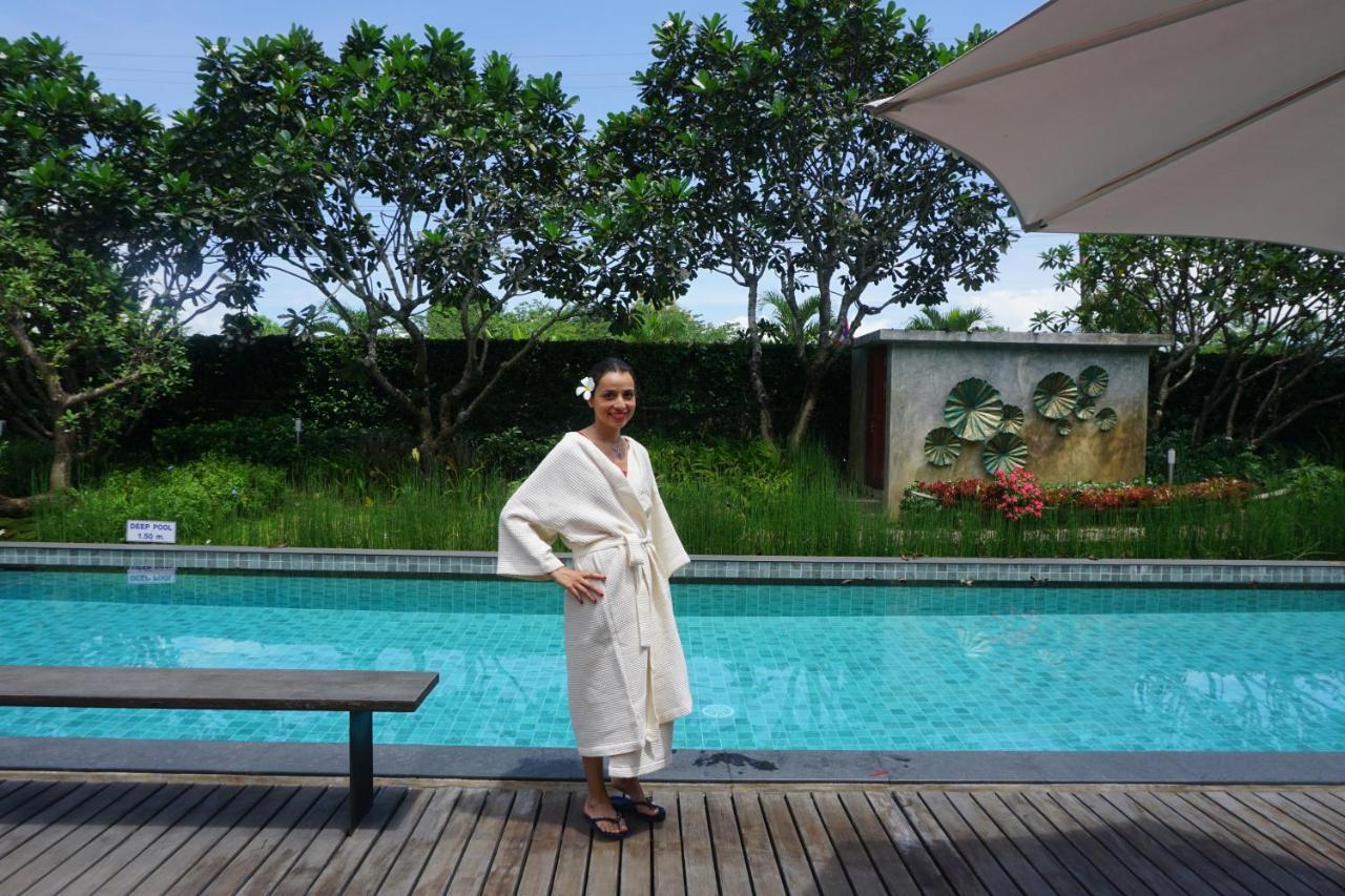 Baansuwanburi - บ้านสุวรรณบุรี Resort