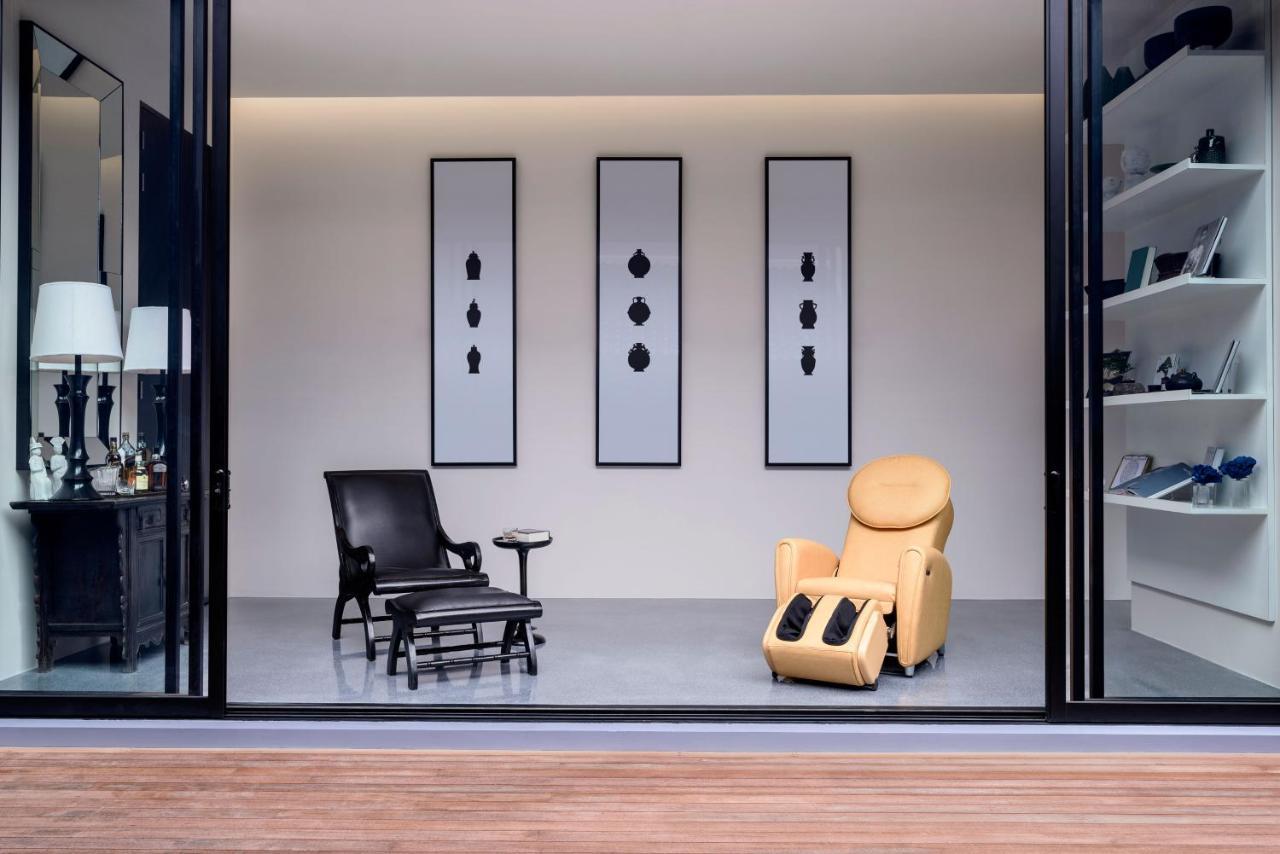 The Library Resort 5*