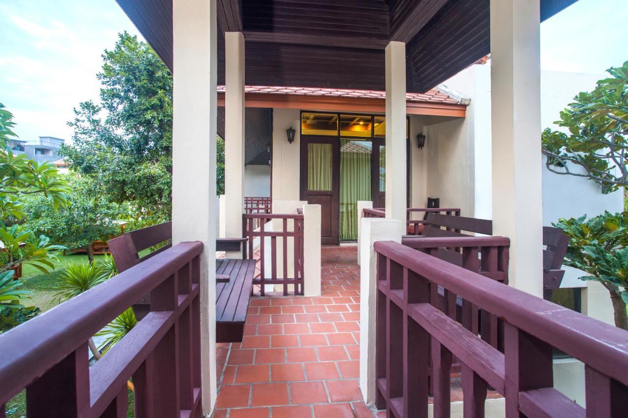 Achawalai Village By Song