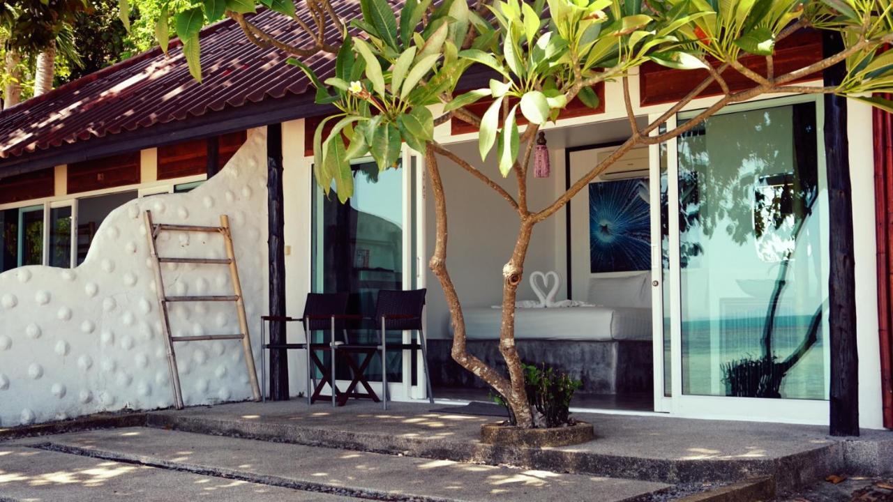 The Bay & Restaurant 3*