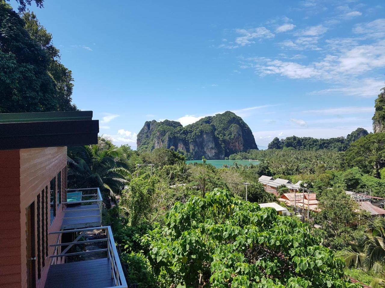 Resort Hilltop 3*