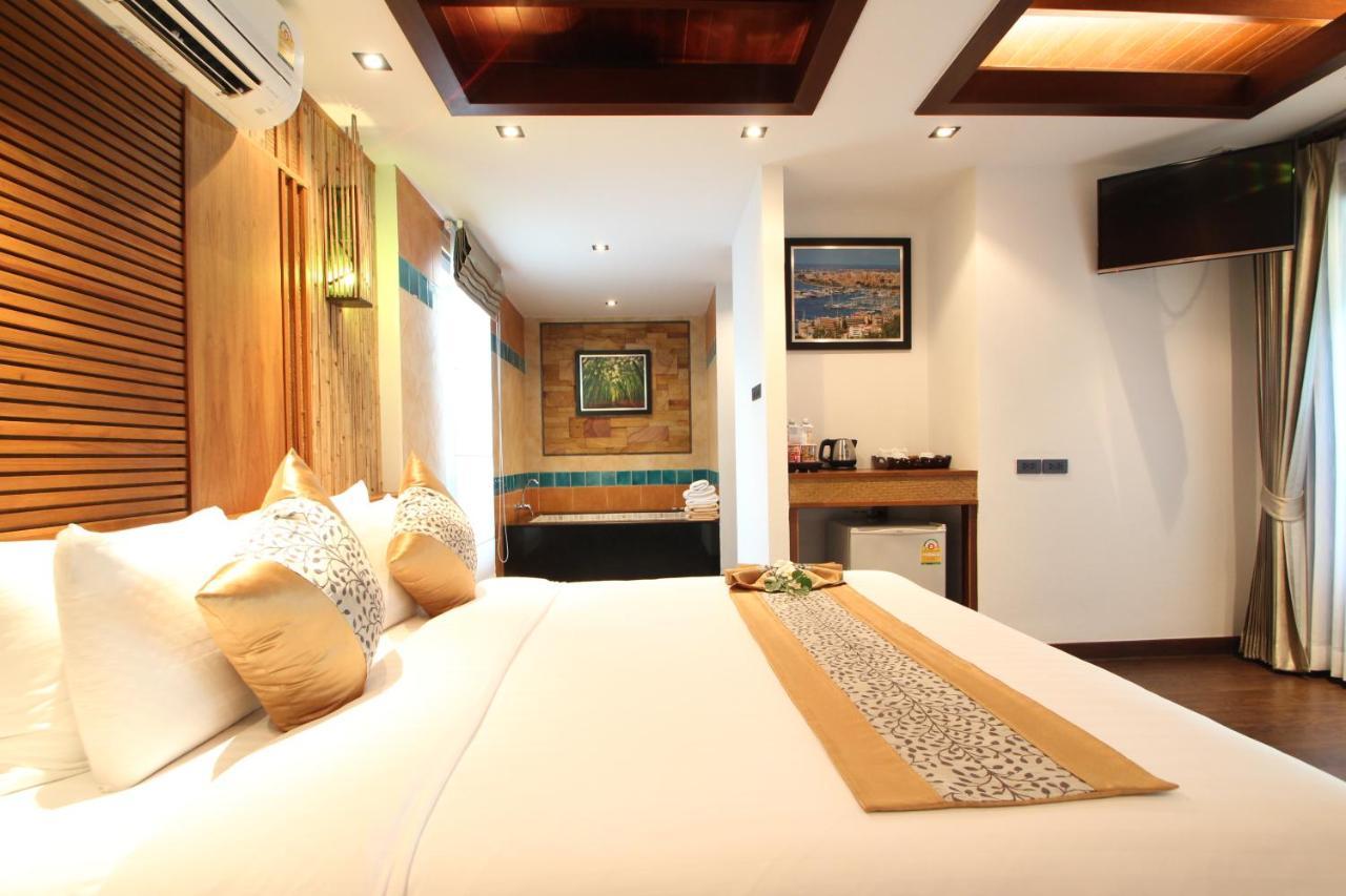Village Railay Beach