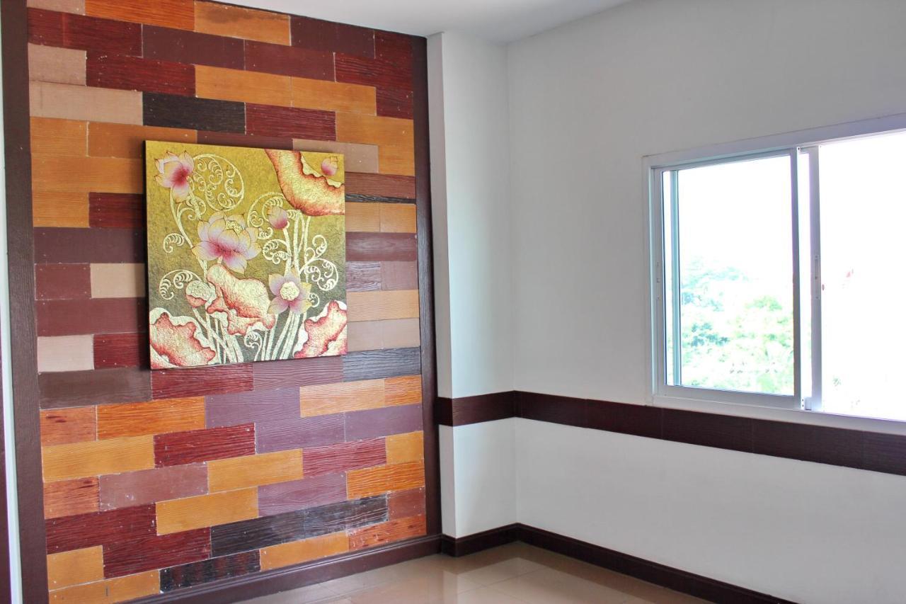 Hostel Mantra Place *