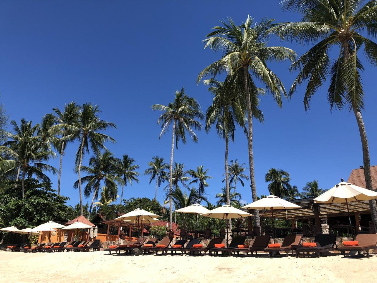 Kanok Buri 4* Lipa Noi