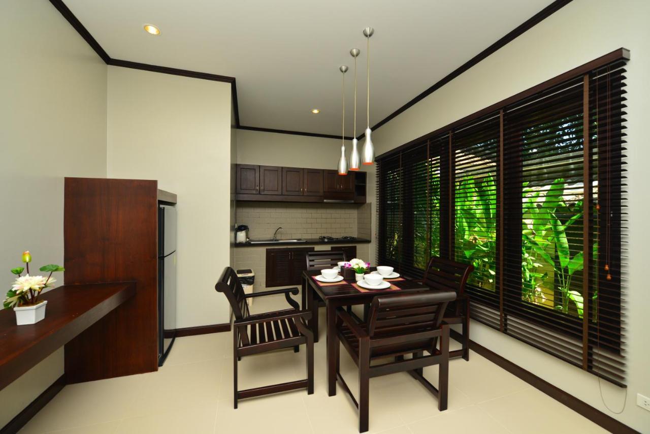 Villa Naiharn Garden Phuket