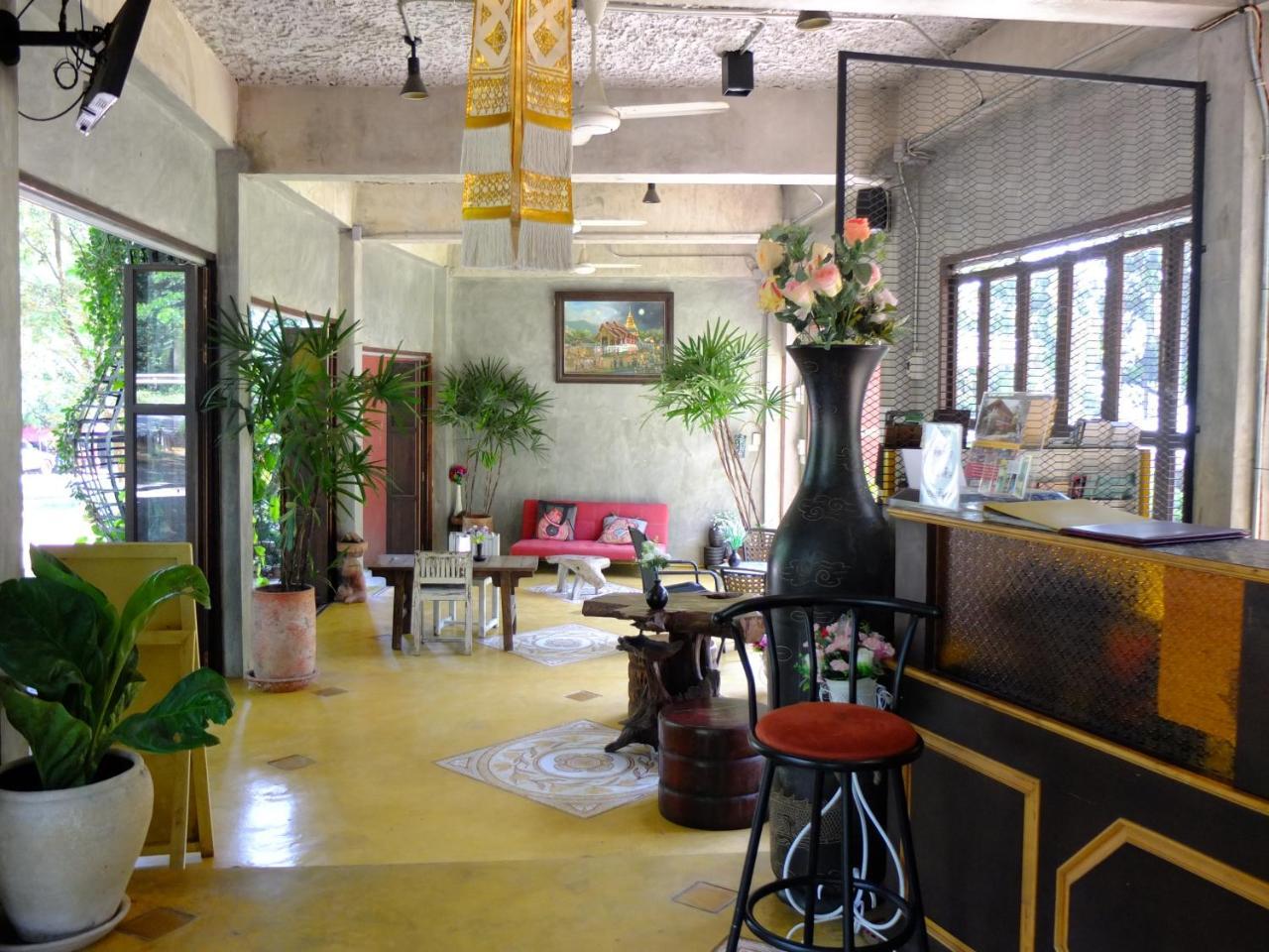 Hern Lhin Natural 4* Ban Pong (Suthep)