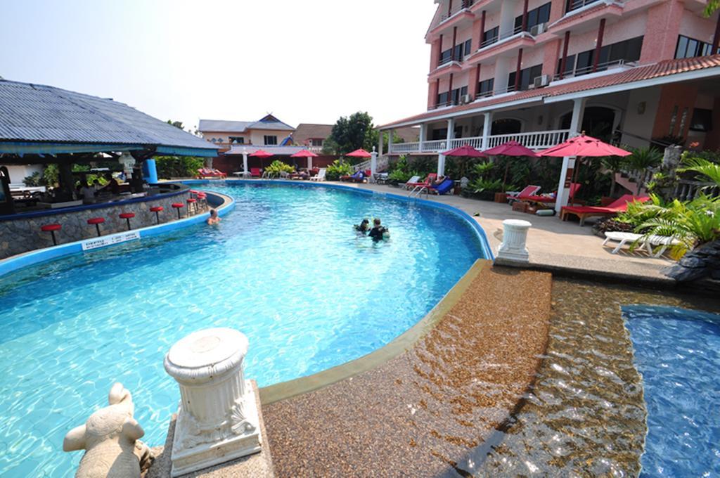 Eden Hotel Pattaya 2*