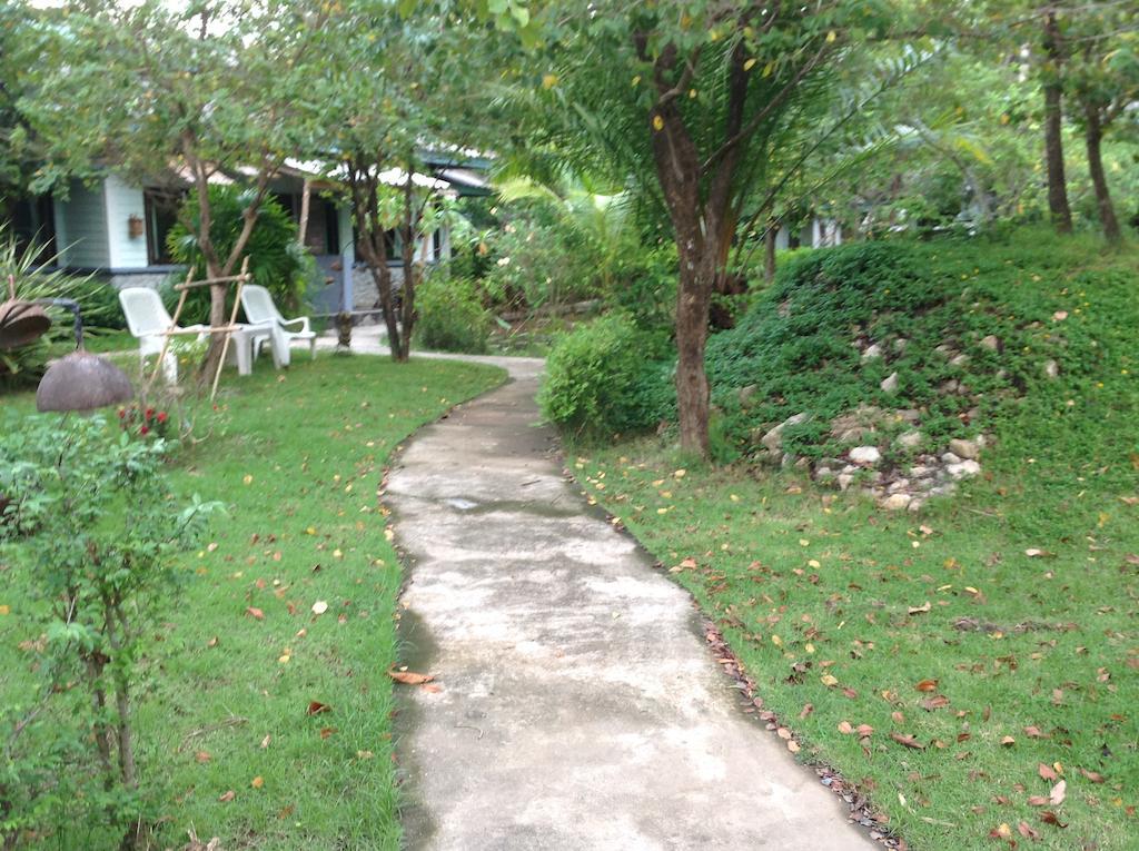 Hotel The Samui Native Mae Nam