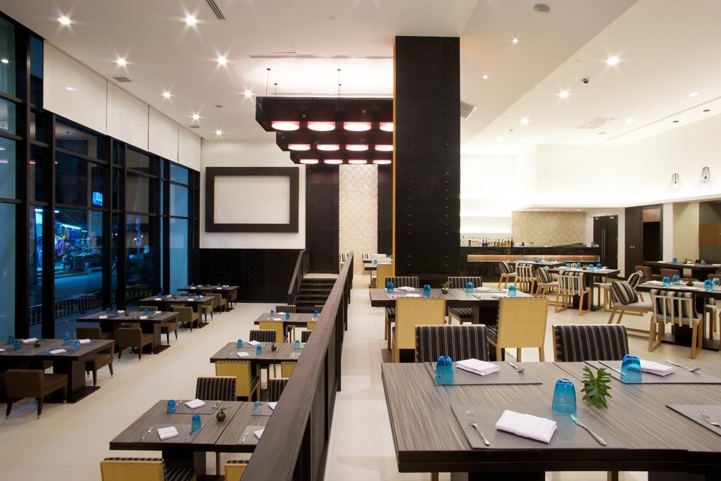 Tsix5 Hotel 4*