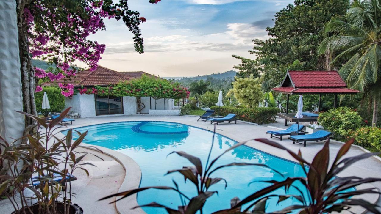 Private La Costa Samui Villa